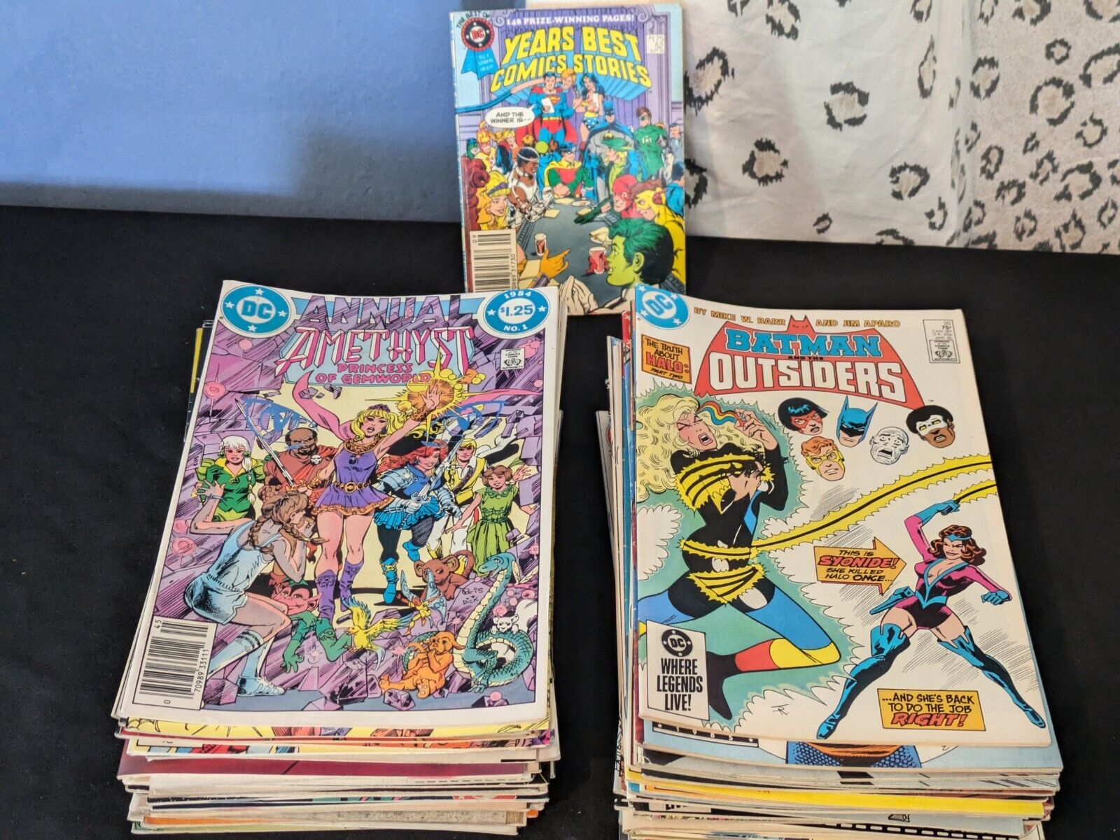 **VINTAGE RARE DC COMIC LOT (88) GREAT COND AMESTHYST OUTSIDERS BATMAN 80'S**