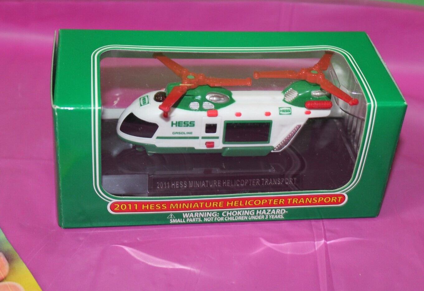 Hess 2011 Miniature Helicopter Transport Holiday Toy Christmas Gift In Box