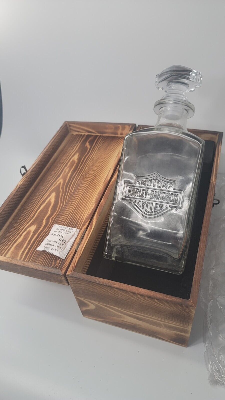 Harley-Davidson Glass Decanter in Wood Box - NEW OPEN BOX