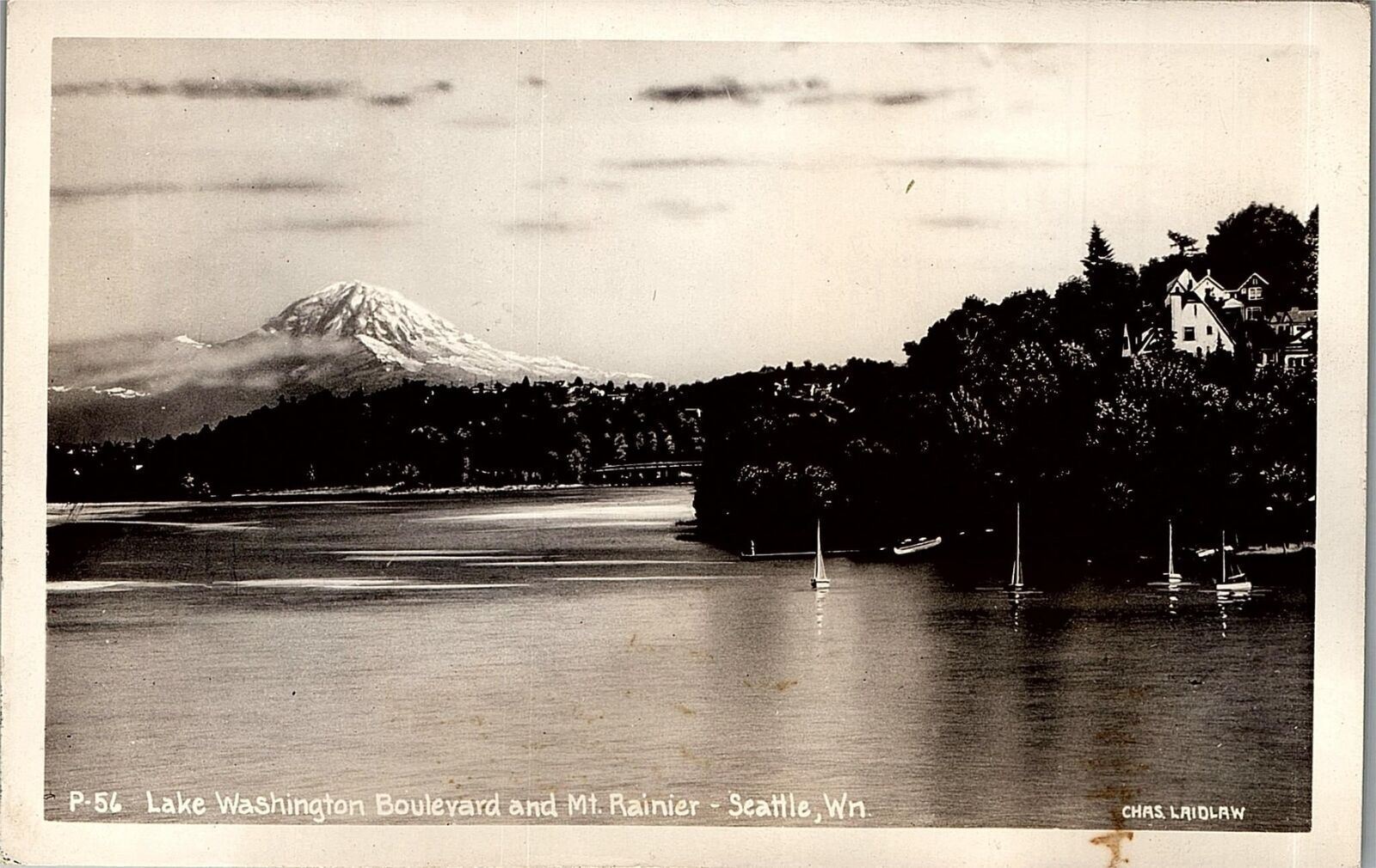 1930s SEATTLE WASHINGTON LAKE MT. RAINIER BOATS LAIDLAW RPPC POSTCARD 36-192