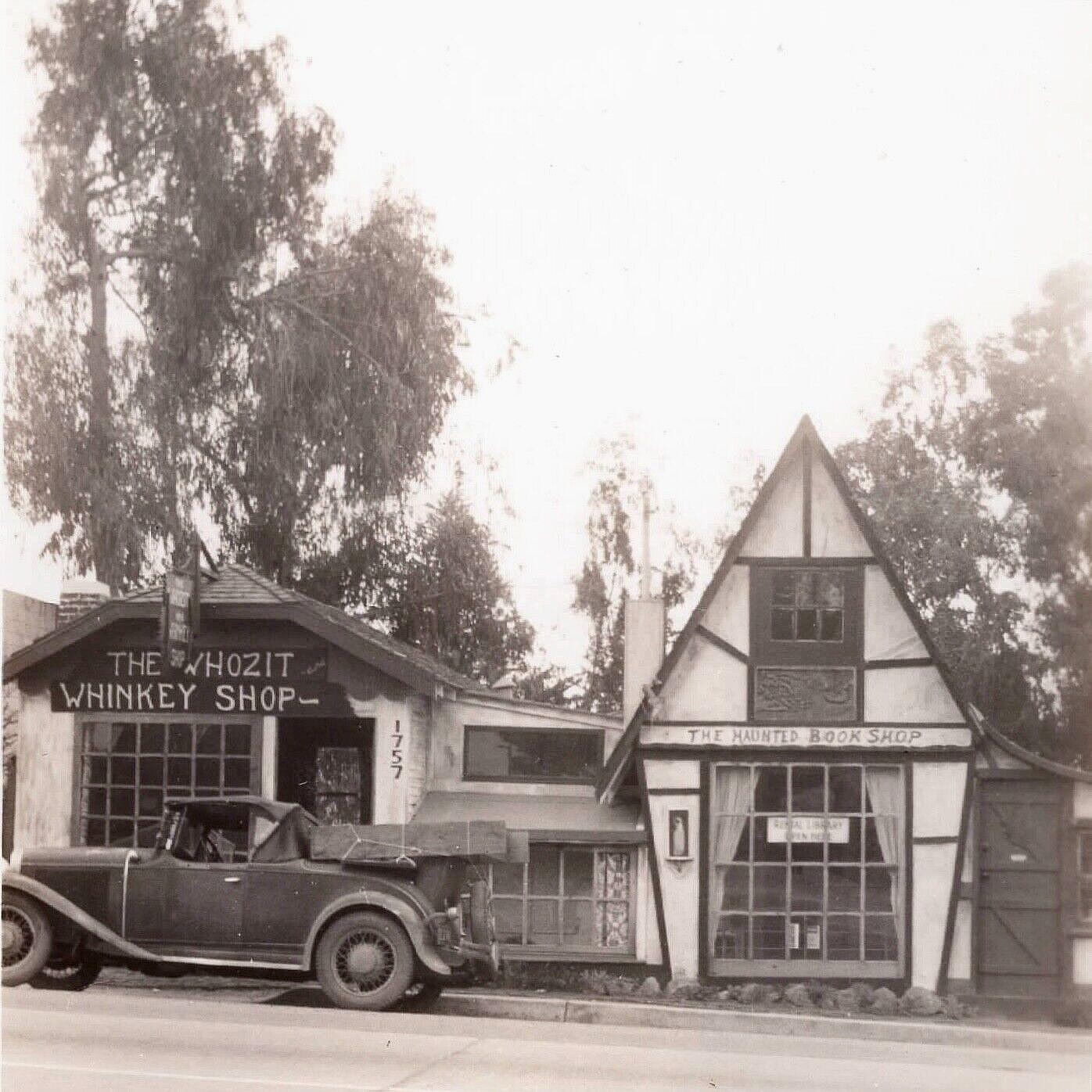 1930s CA Laguna Beach, California; 1757 S Coast Highway: Vintage SNAPSHOT Photo