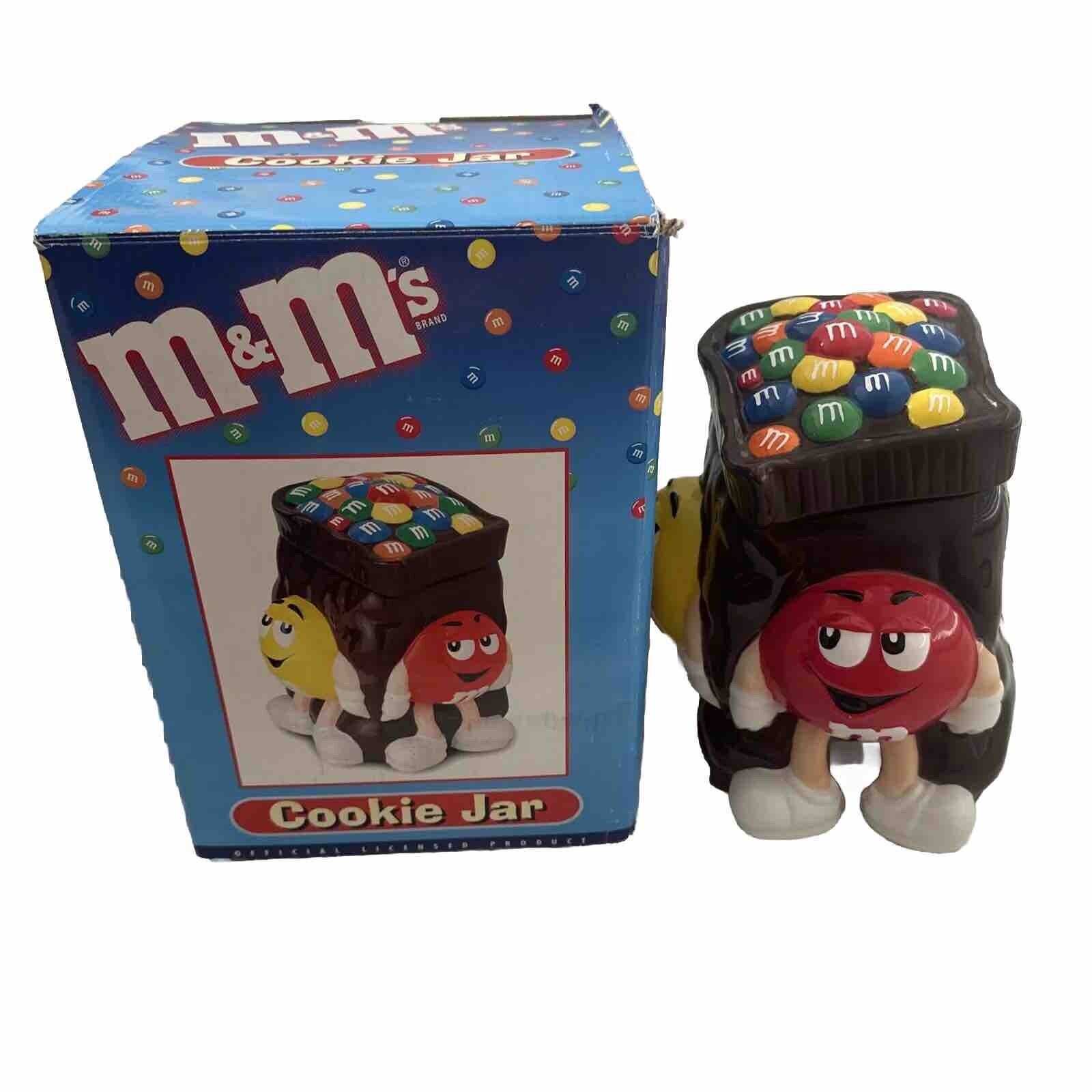 M&M's Cookie Jar 2002 Benjamin & Medwin M&MCandy Jar Officialy Licensed Box