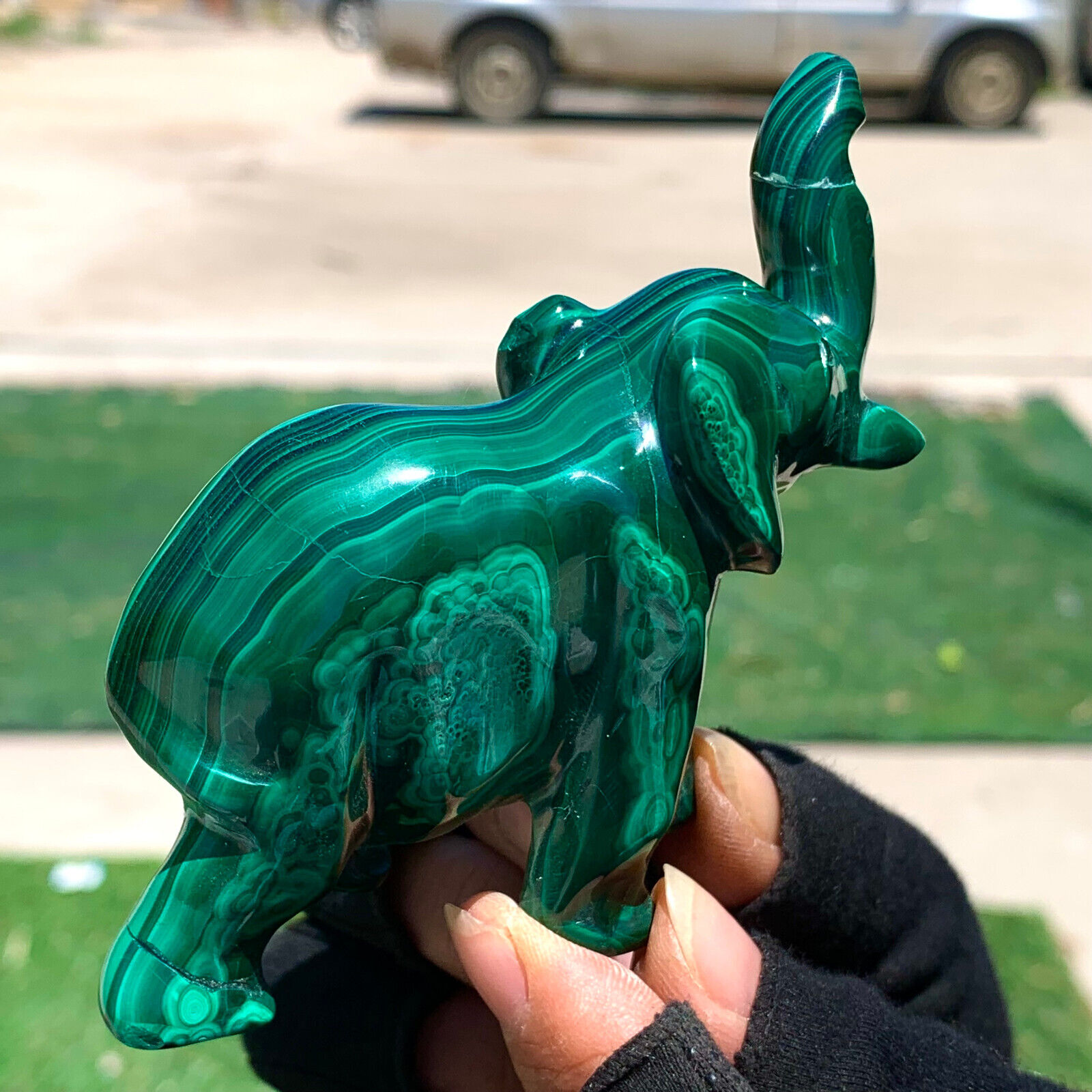232G Natural glossy Malachite Crystal  Handcarved elephant mineral sample