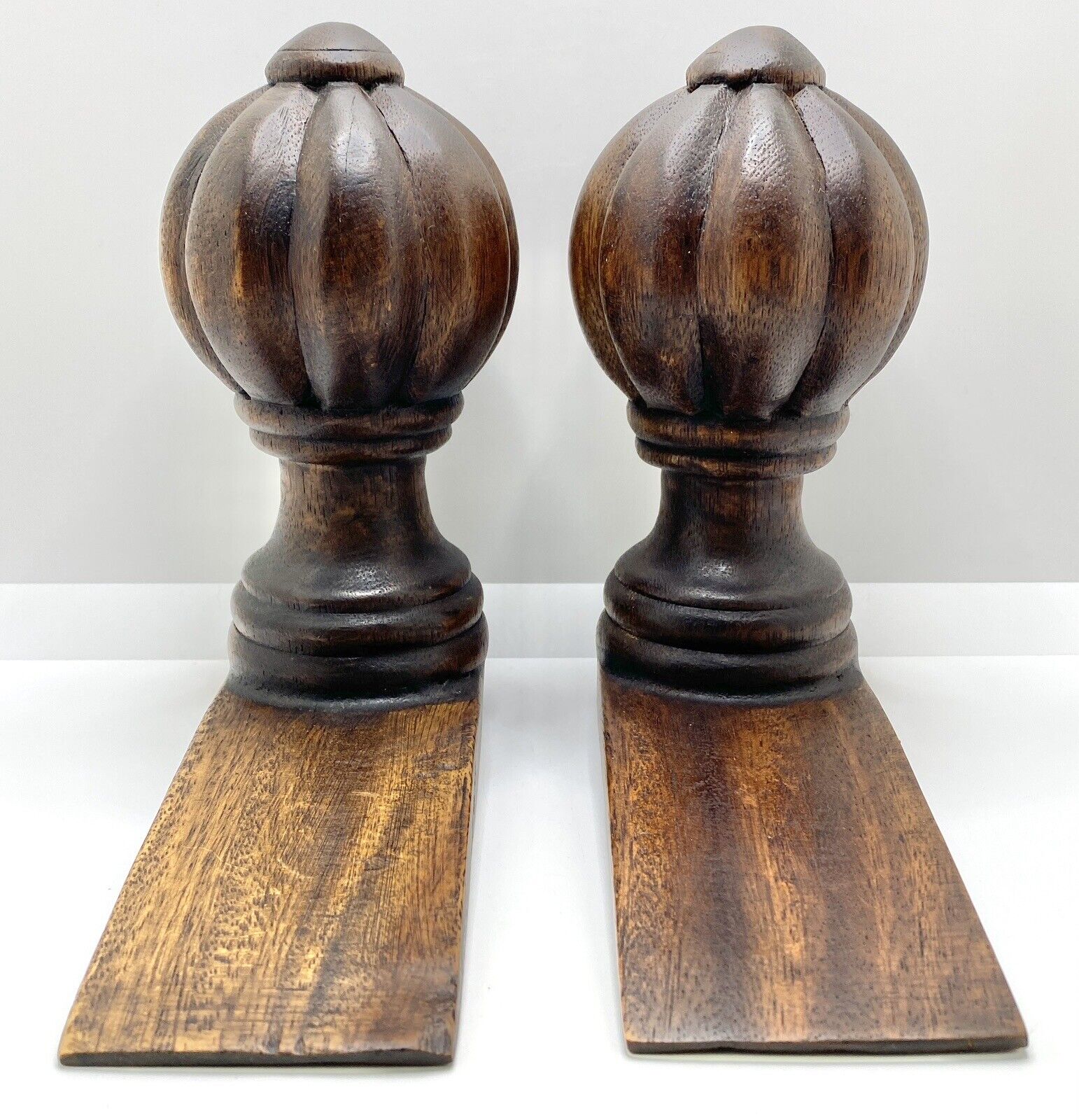 Vintage Dark Brown Wooden Handmade Scholar Pillar Design Book Ends