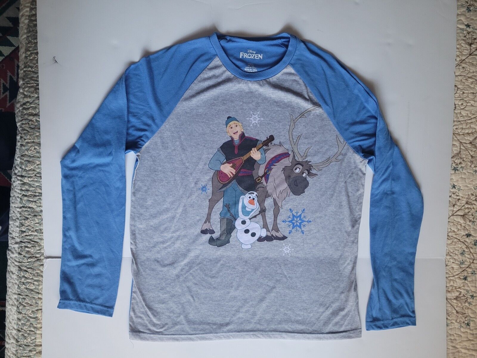 Disney Vintage Frozen Characters Long Sleeve T-shirt Medium Blue With Gray
