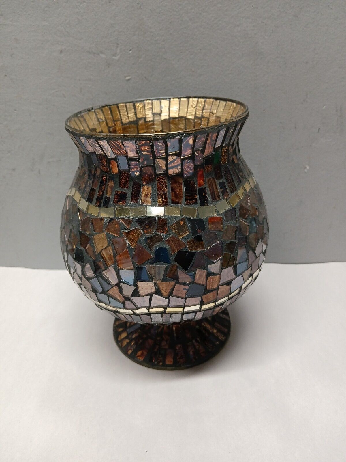 Vintage Beautiful Cut Glass Flower Vase 7.5 T  