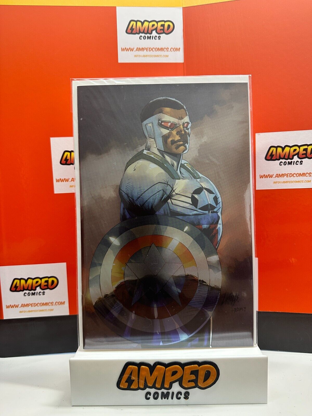 CAPTAIN AMERICA #1 ROB LIEFELD WHATNOT EXCLUSIVE NYCC TRADE VARIANT FOIL COVER