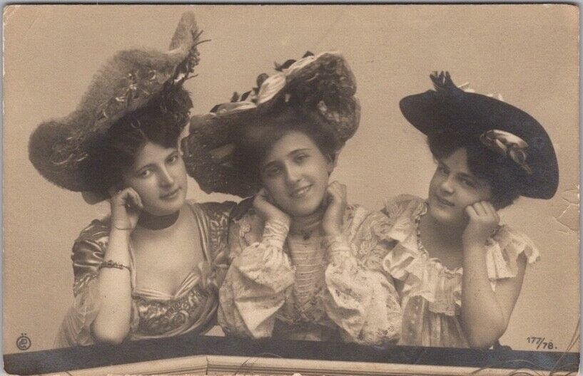 Vintage Pretty Lady / Comic RPPC Photo Postcard 3 Girls / 1907 MASS. Cancel