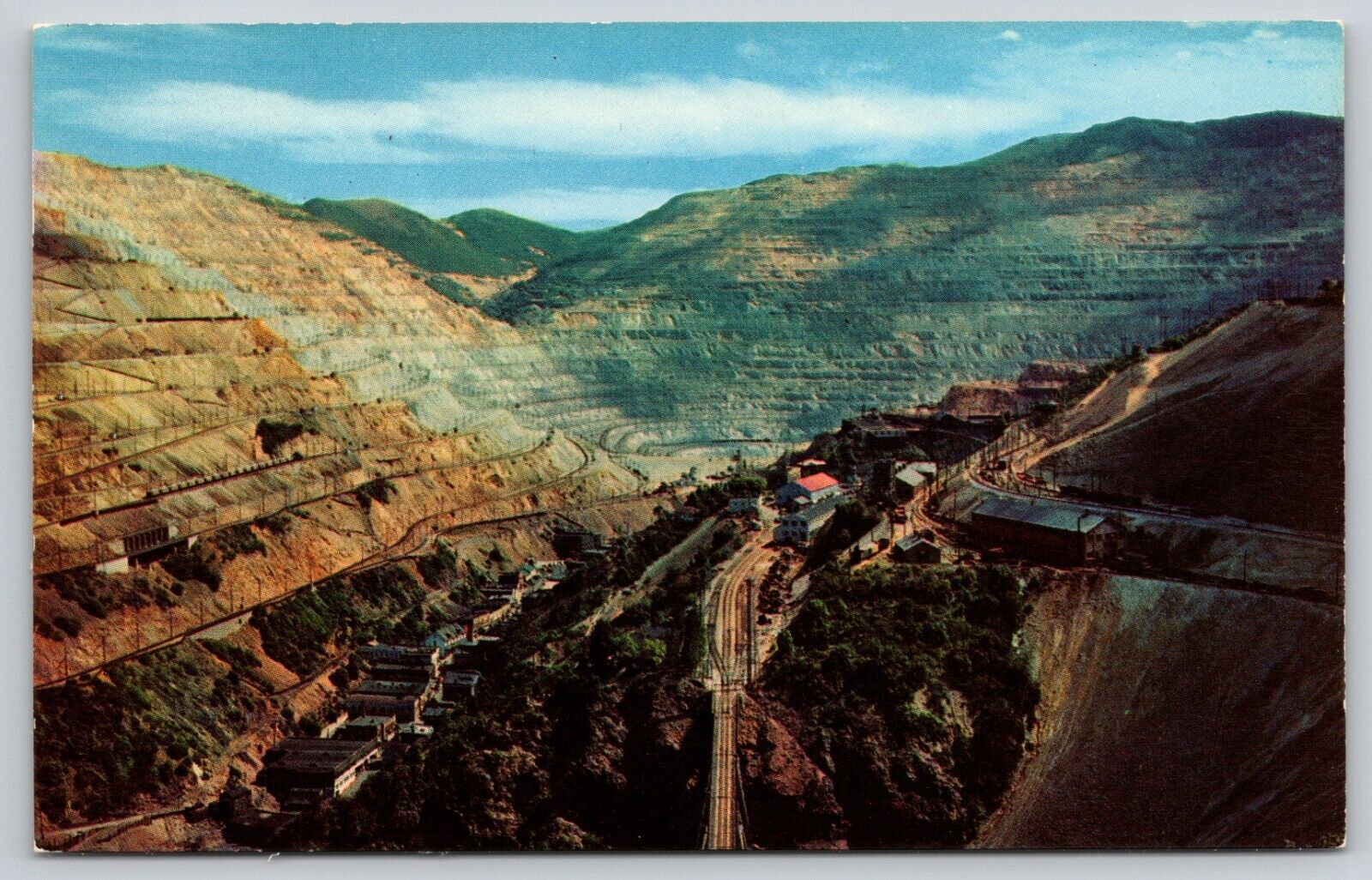 Postcard Utah Salt lake City Bingham Copper Mine UNP B10
