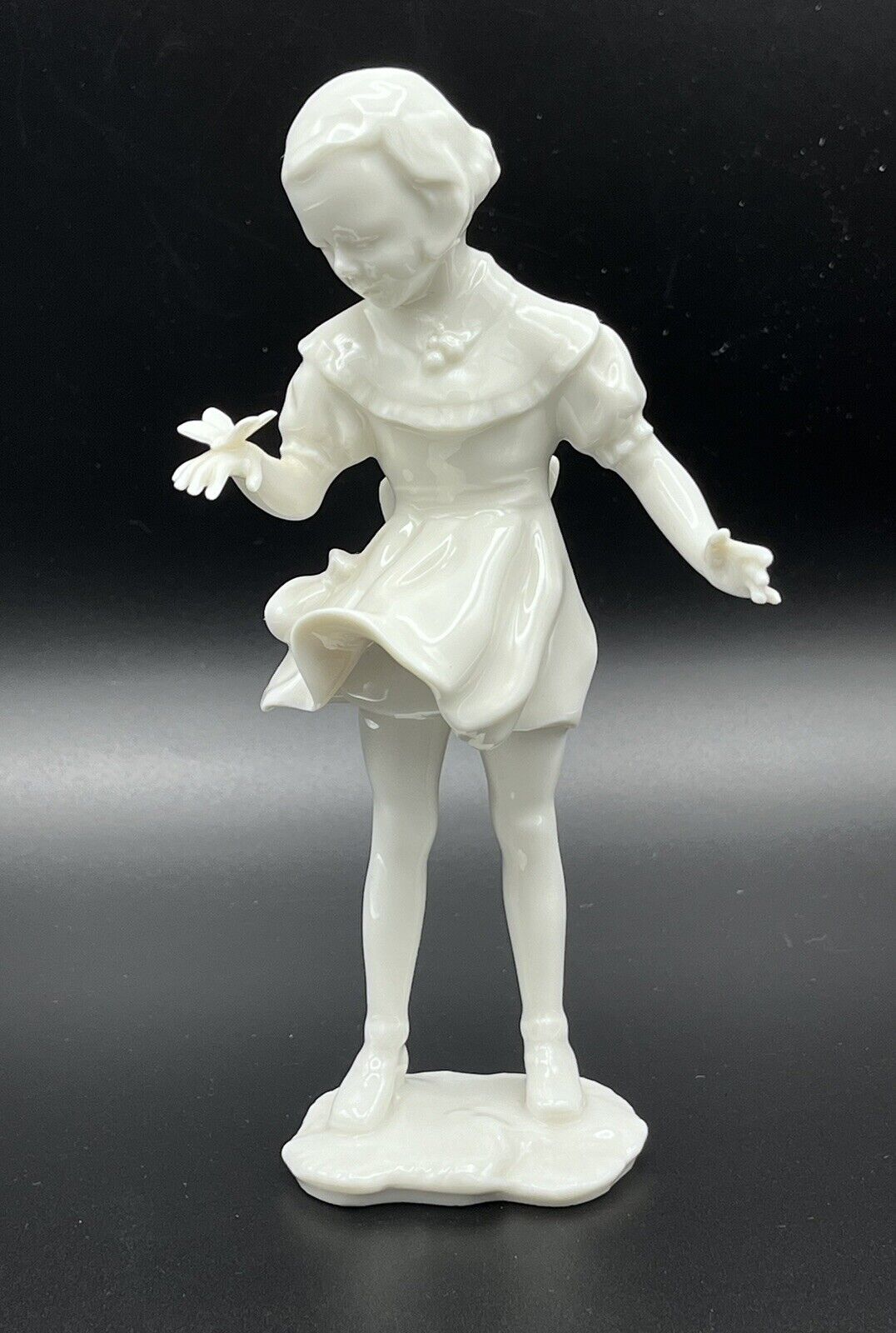 Lorenz Hutschenreuther Germany Porcelain Figurine Girl W/Butterfly Wind Vintage
