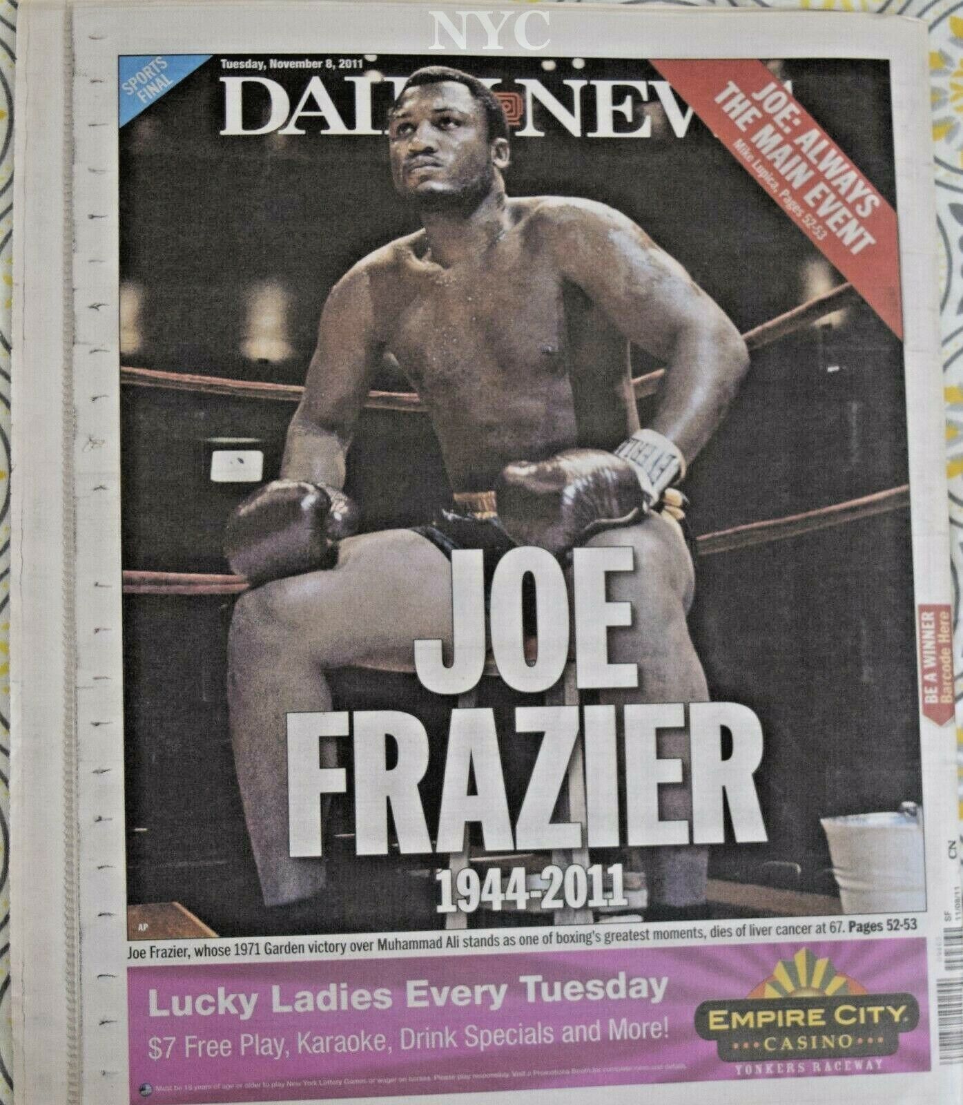 Joe Frazier Dead NY Daily News November 8 2011 🔥
