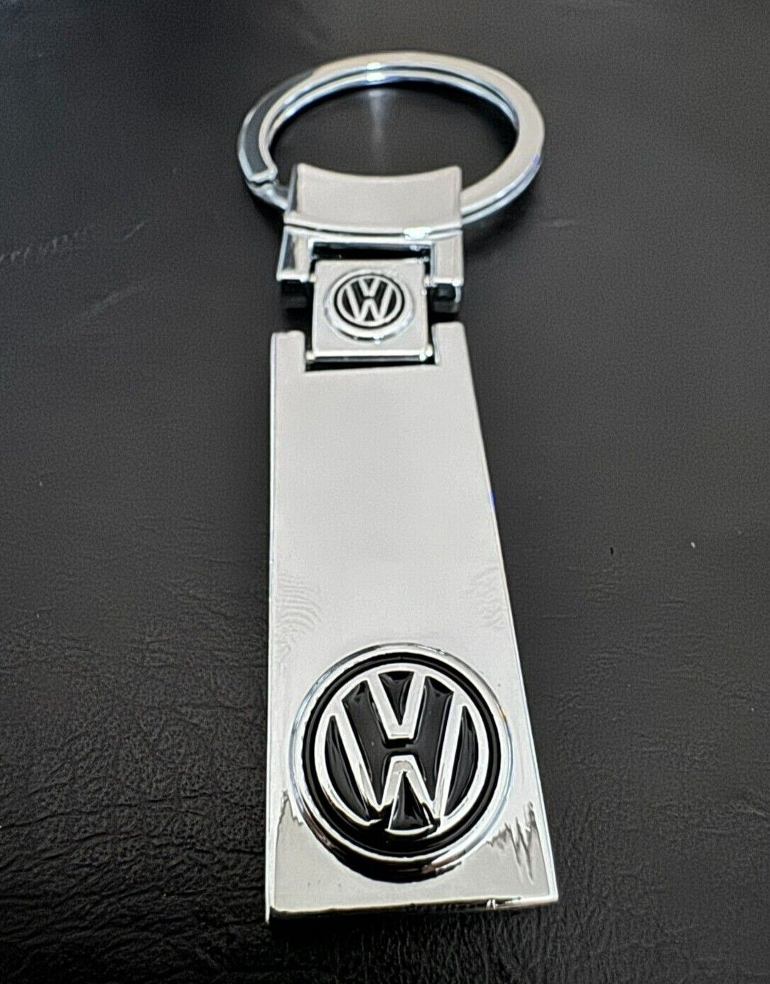Nicest Elegant VW Volkswagen Keychain Online - Sleek Mirror Finish, BLACK Logo