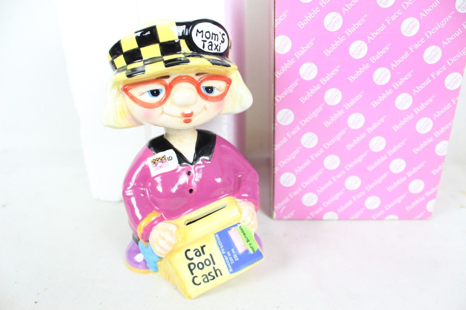 NIB New Bobble Head Babes Mom\'s Taxi Mother\'s Day Present Funny Cool Bank Toy