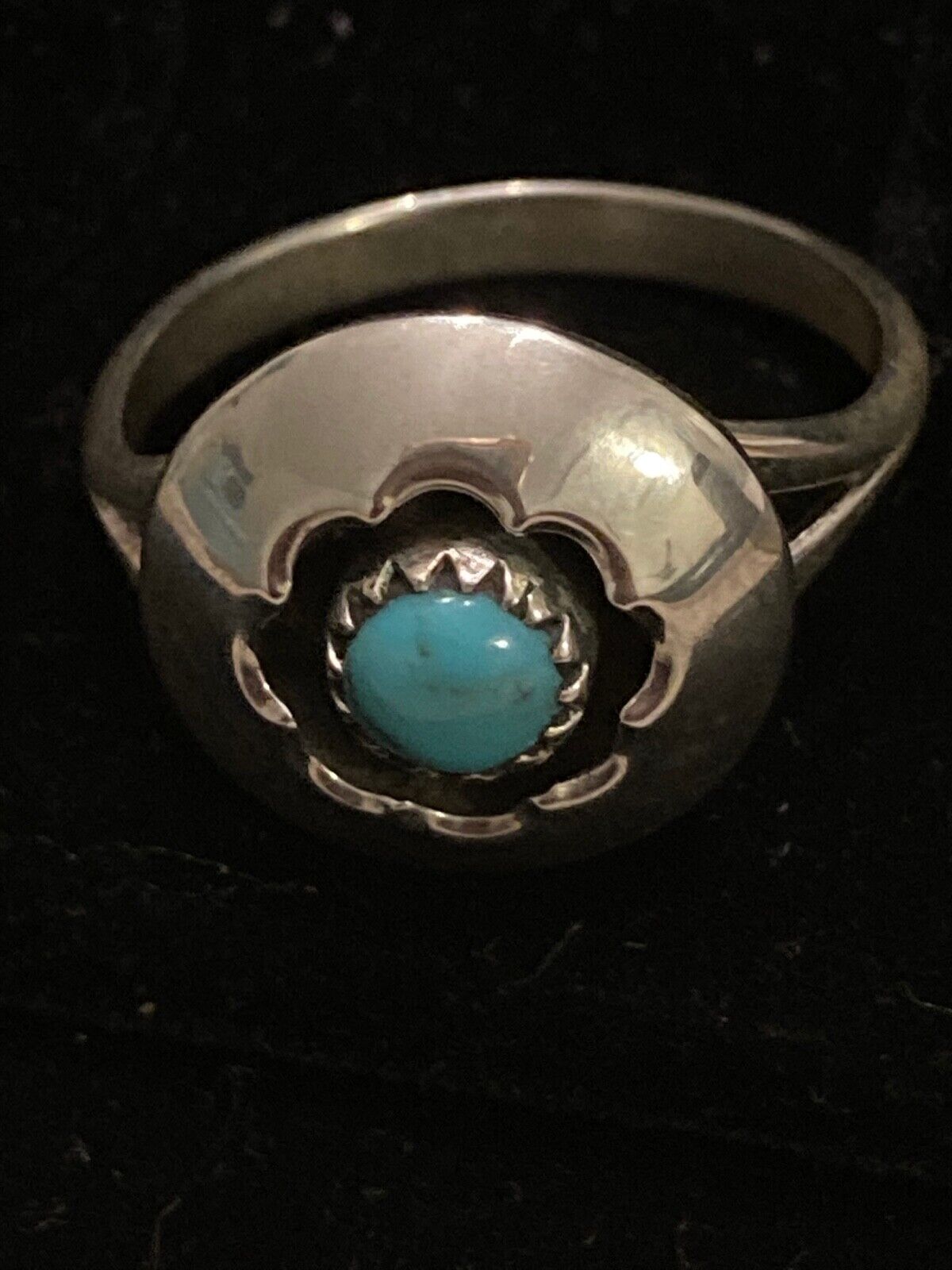 Magnificent Navajo Turquoise and Sterling Silver Size 8.5 Ring 