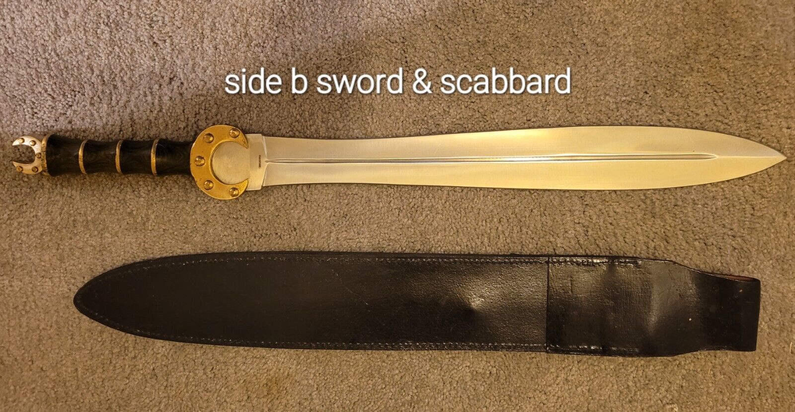 Roman-style Gladius-style Short Sword & Leather Scabbard, Keen Edged