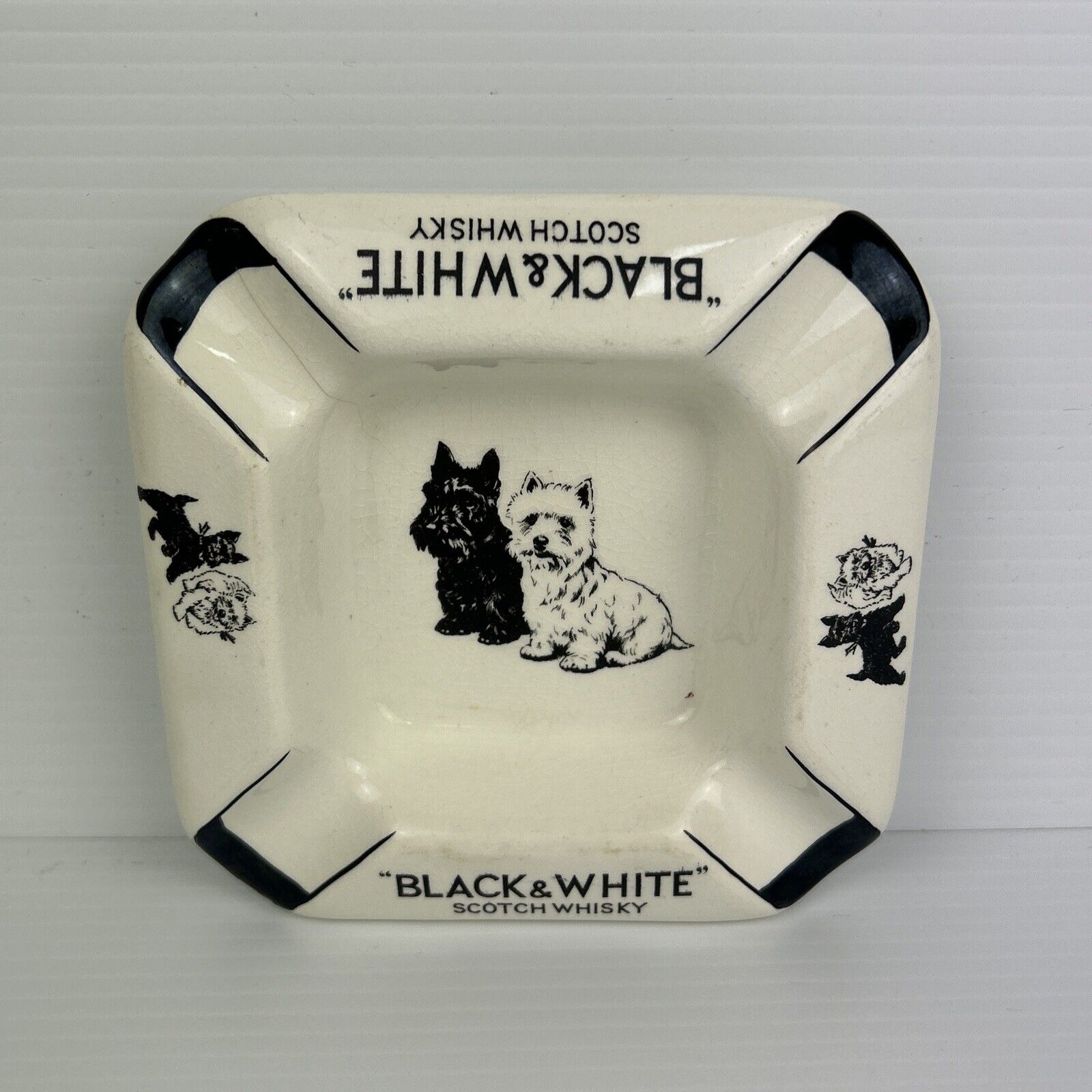 Vintage Black & White Scotch Whisky Advertising Ashtray Scottie Westie Dog *read