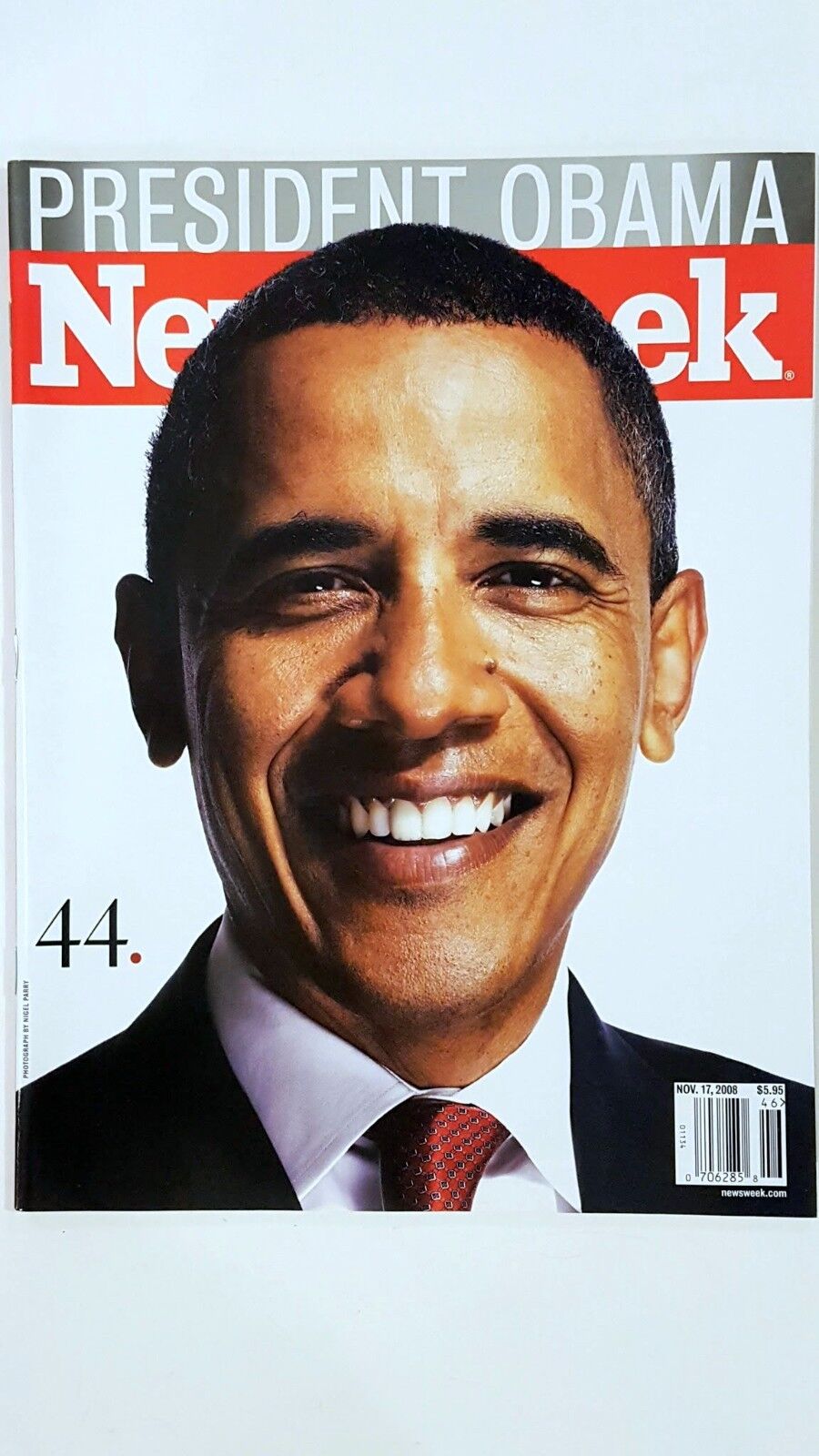 NEWSWEEK Magazine  11 17 08 President Obama 44 Collector's  Sold Out Issue
