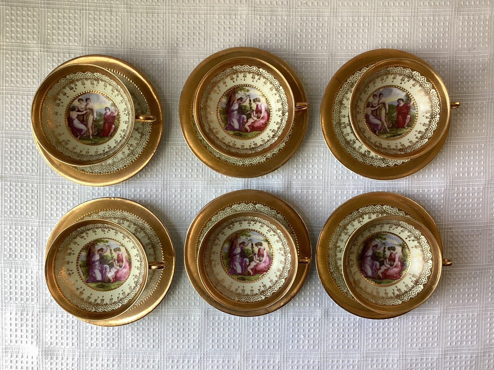 Antique 12-piece Burgess & Leigh Porcelain Teacups & Saucers, Italian-design