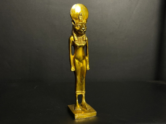 Amazing golden SEKHMET The Egyptian Warrior Goddess of Healing and War