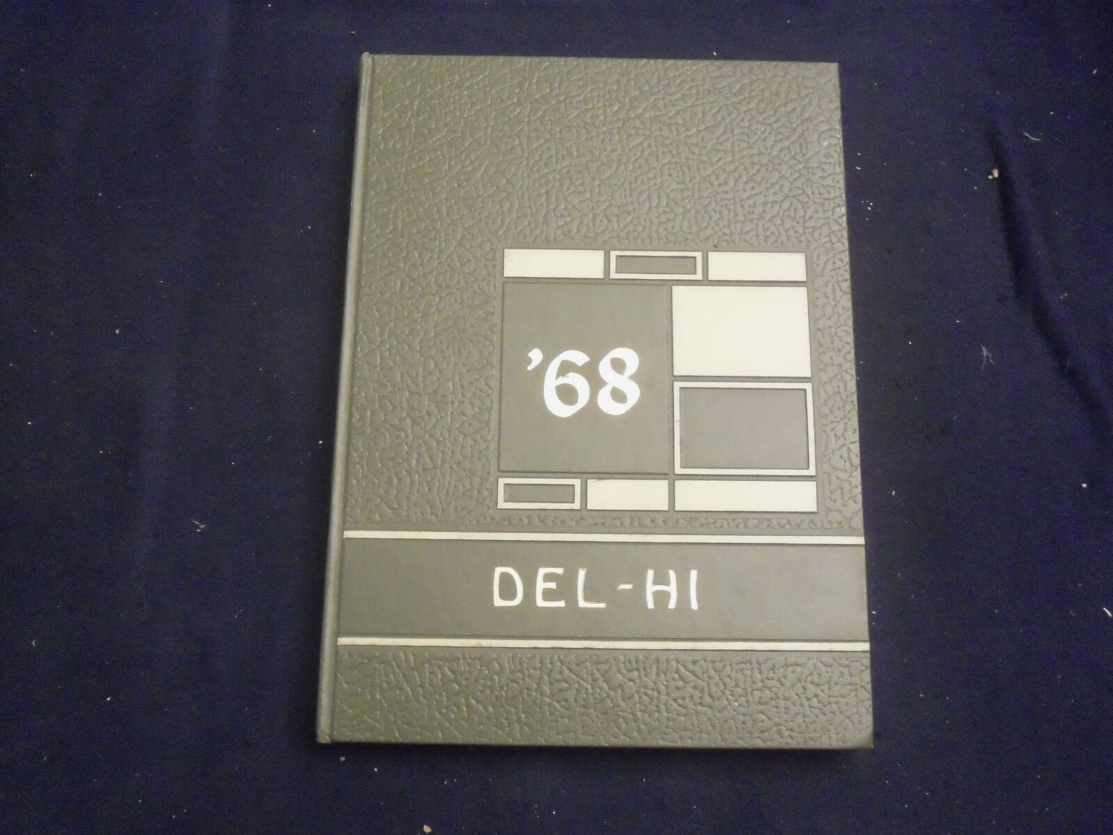 1968 THE DEL-HI DELTA HIGH SCHOOL YEARBOOK - DELTA, OHIO - YB 2765