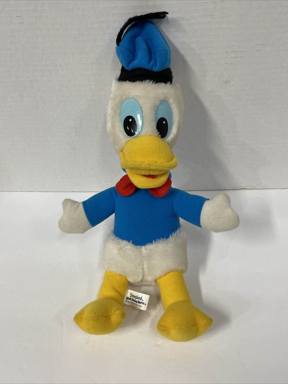Vintage Donald Duck Walt Disney Disneyland Plush Stuffed Animal 10”
