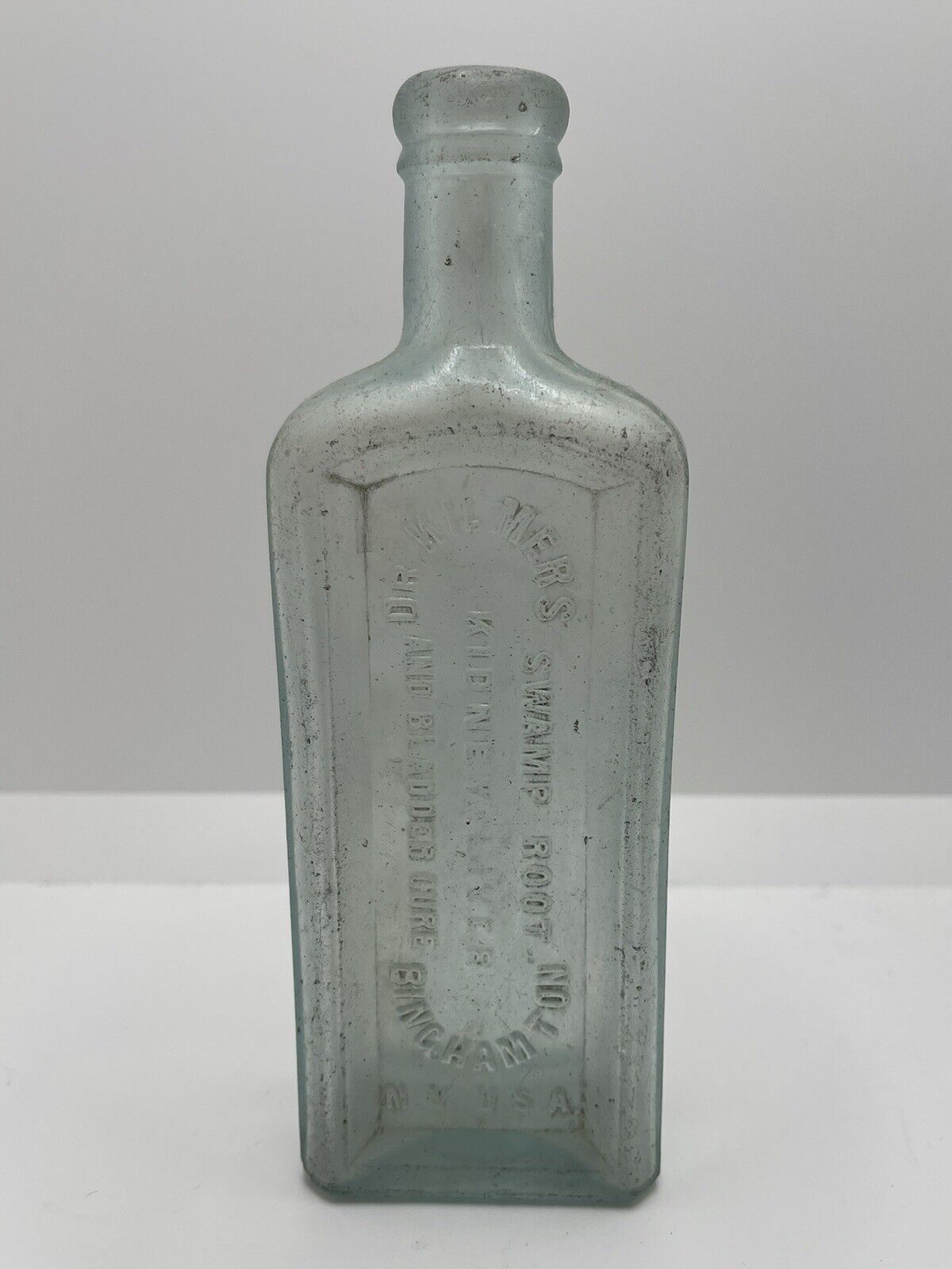 Vintage Kilmer\'s Swamp Root Kidney Liver And Bladder Cure Glass Bottle