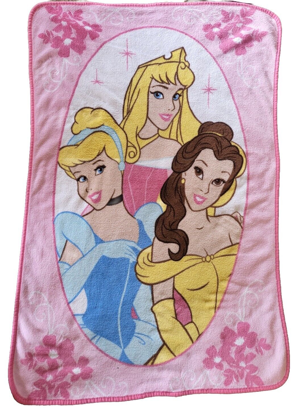 Vinatge Disney Princess Kids Fleece Throw W Pillow Case