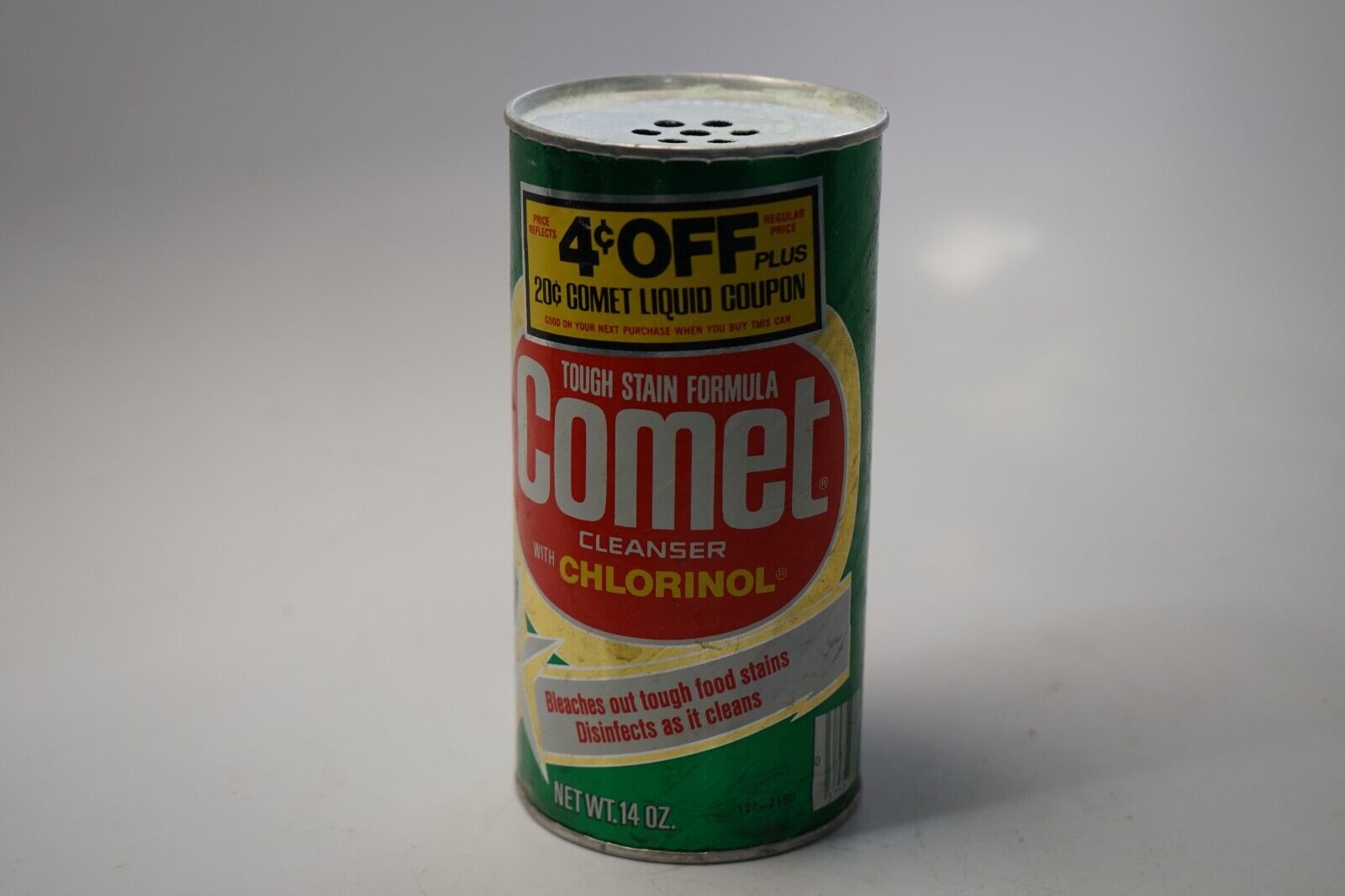 Vintage 14 oz Comet Cleanser With Clorinol Prop Movie 1/3 full w/coupon