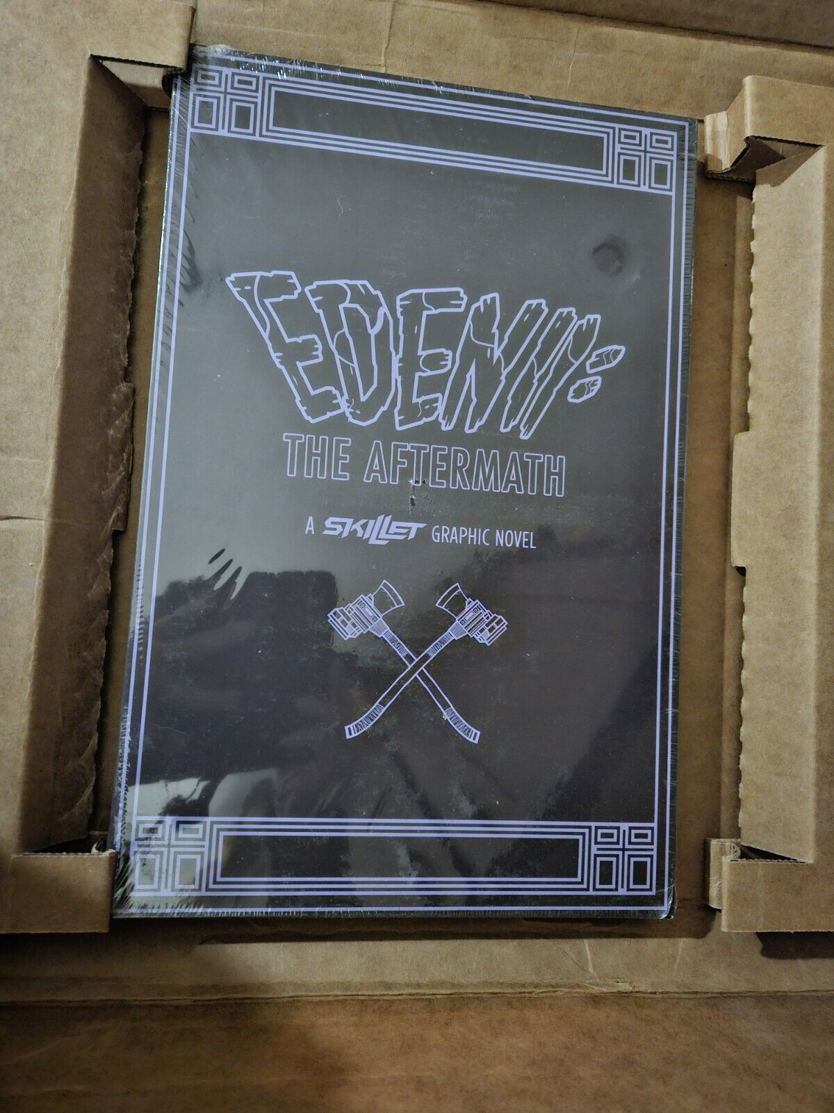 Z2 Comics Eden Deluxe Book And Autographed Poster