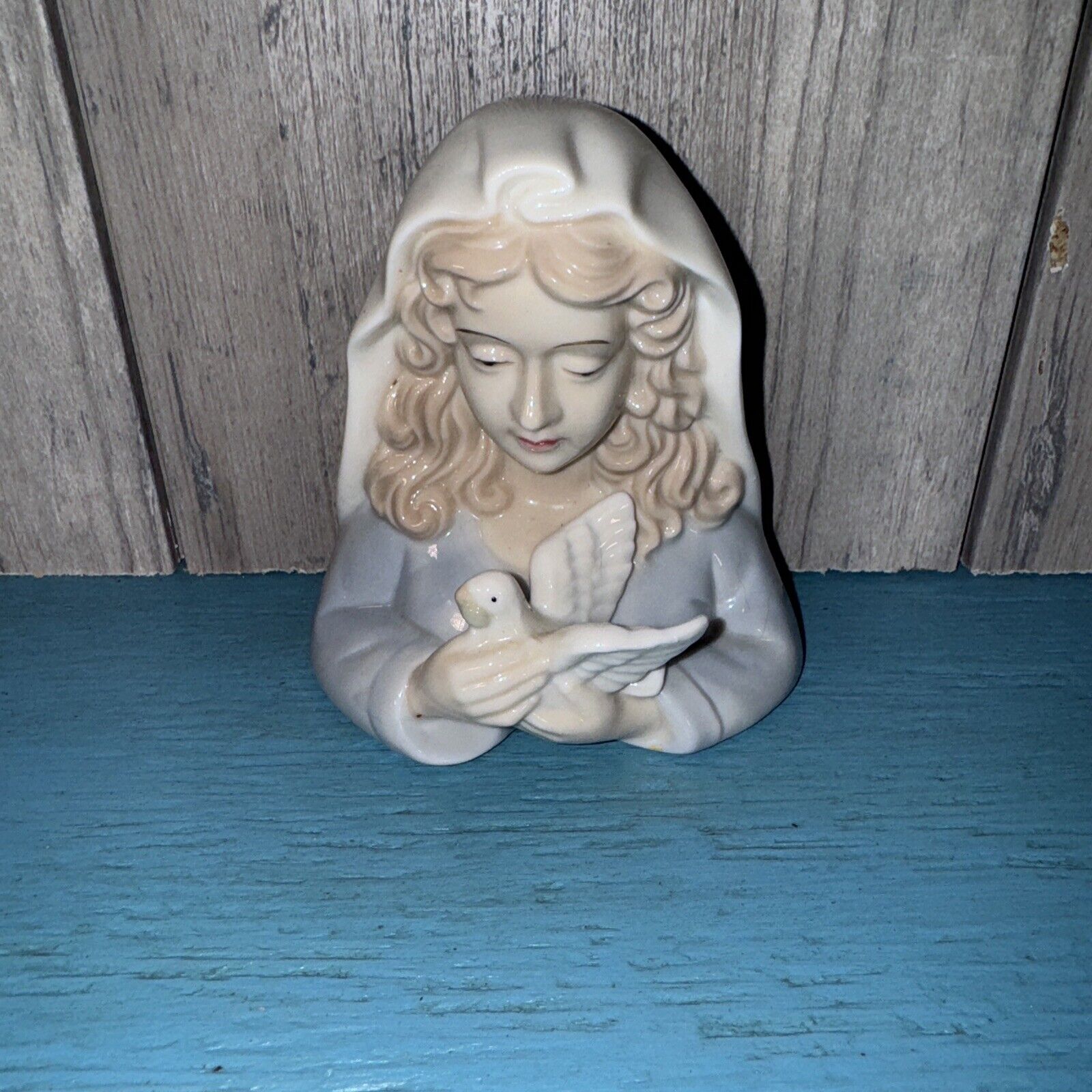 Vintage House of LLOYD Virgin Mother Mary Madonna Night Light Lamp Dove Figurine