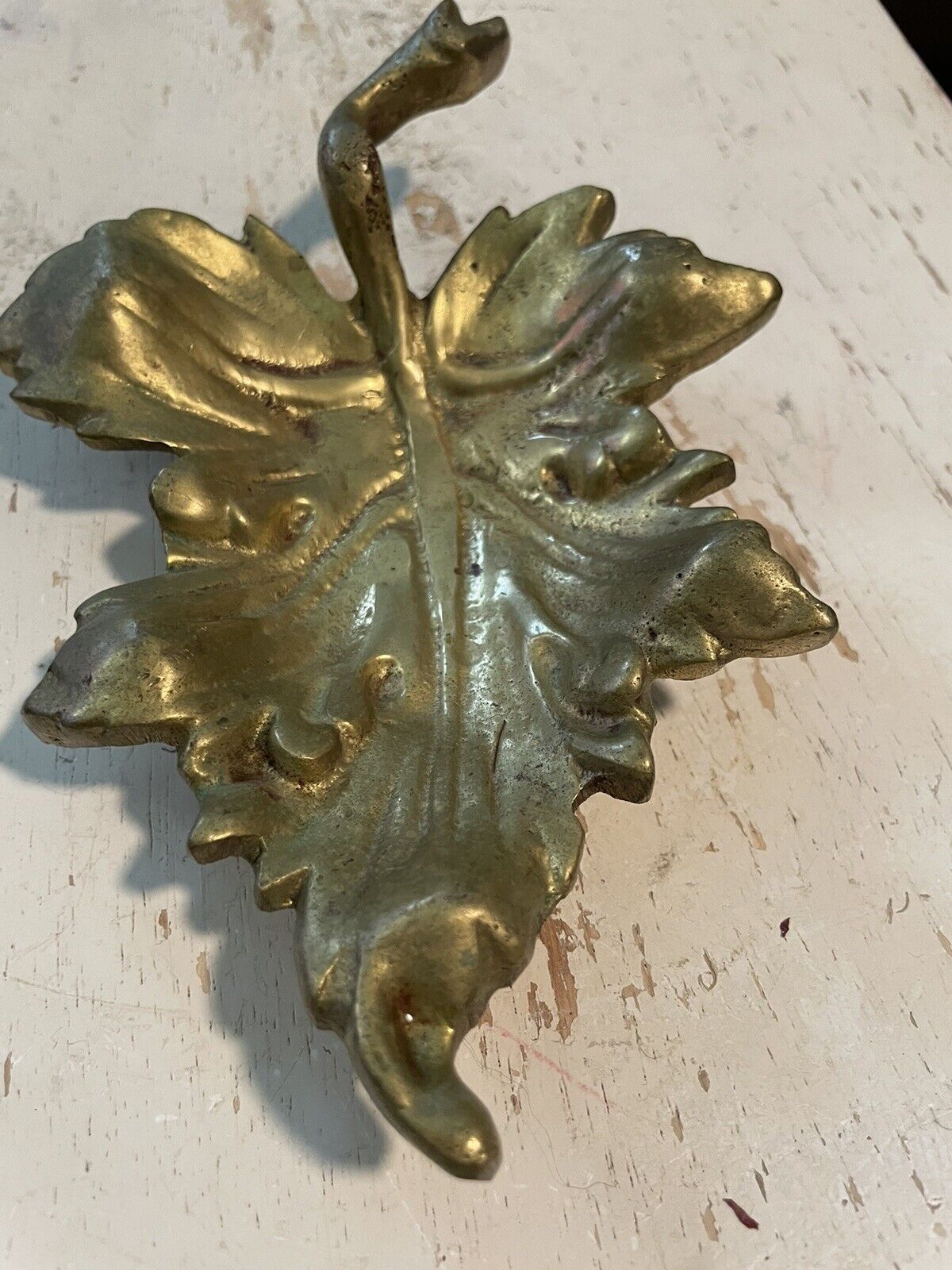 Beautiful Brass Vintage Oak Leaf