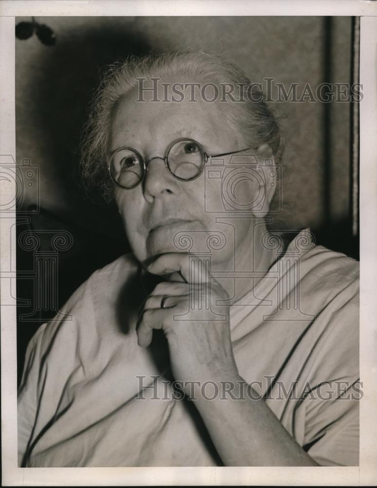 1939 Media Photo Boston Mass Mrs Harriet Thompson to be deported to England