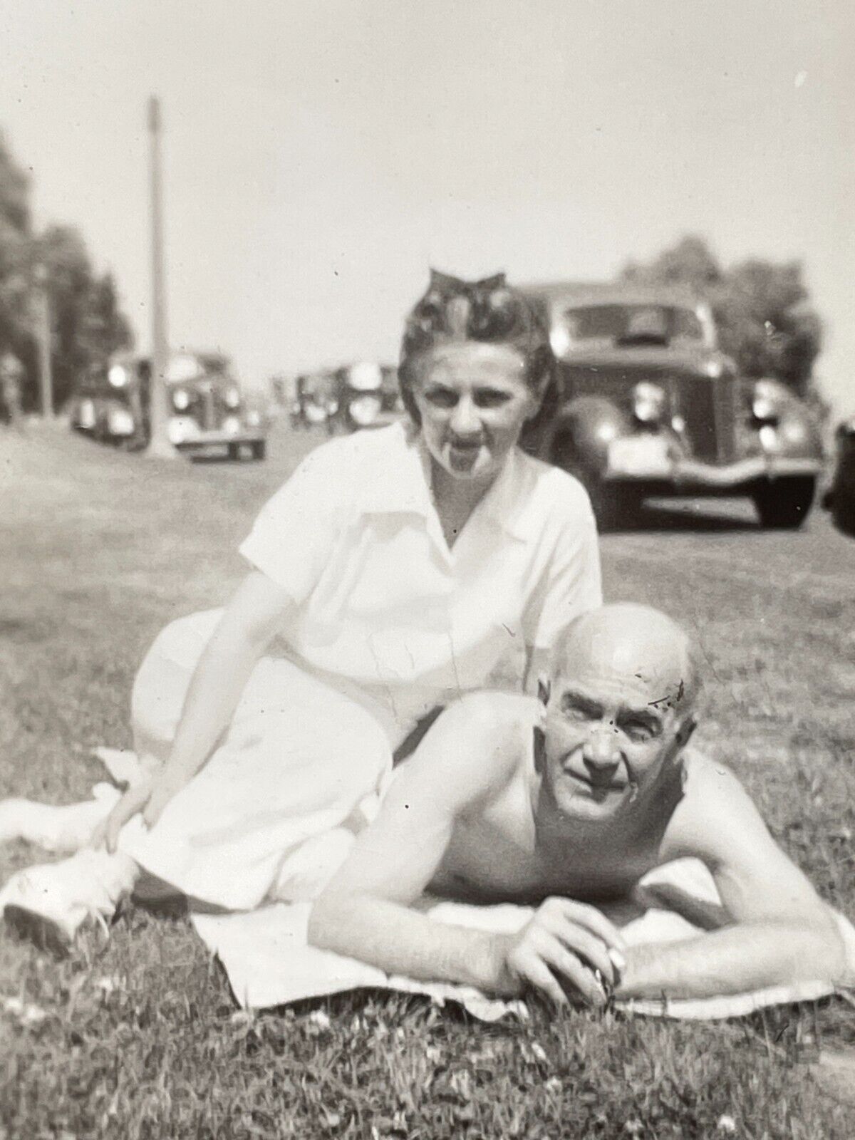 V9 Photograph Handsome Old Shirtless Bald Man  1940 Old Cars Pretty Young Wife