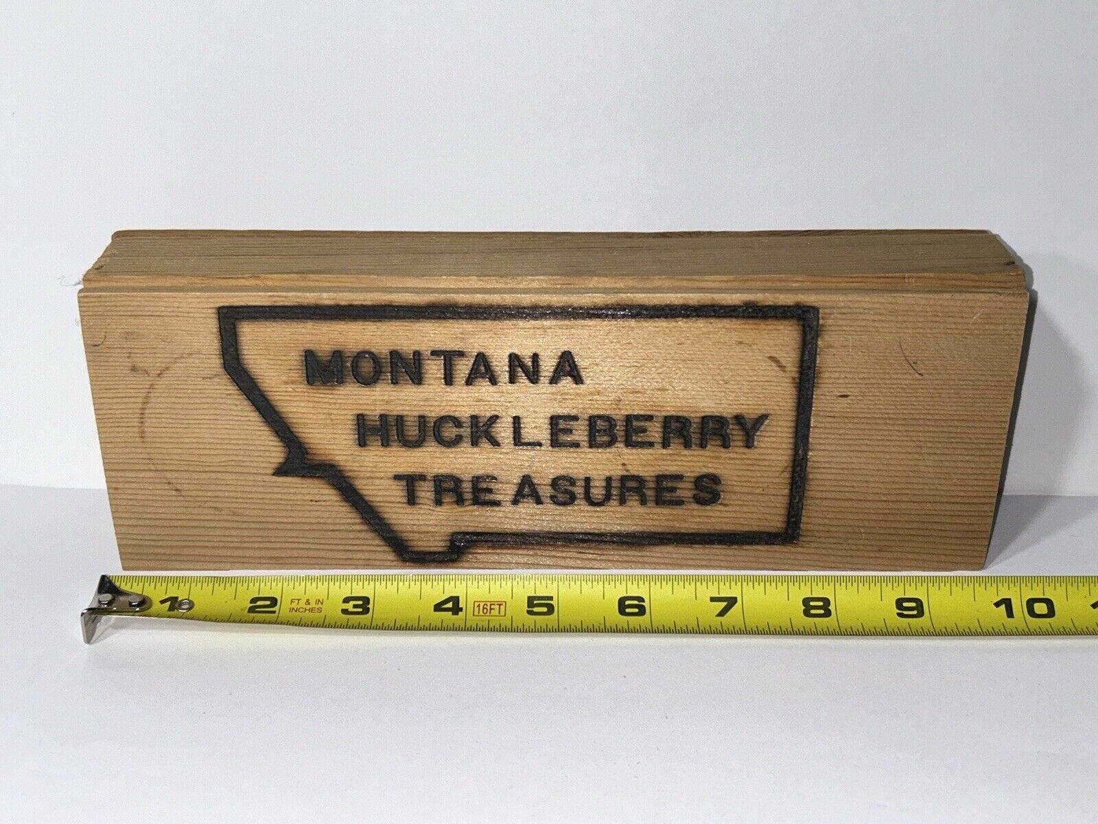 Vintage Montana Huckleberry Treasures Wooden Box with Pyrography Lettered Lid