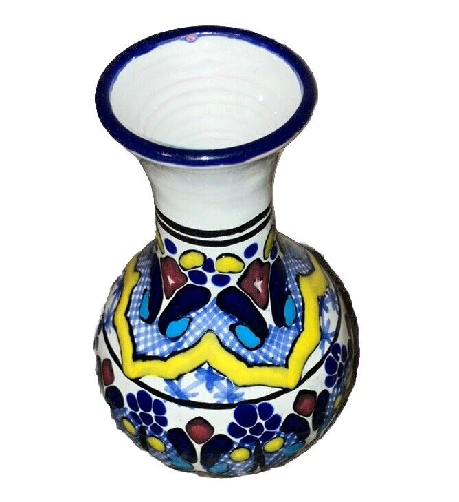 Puebla Mexico Talavera Pottery Vase Blue/Flowers  Signed 4.5” By 1.5”