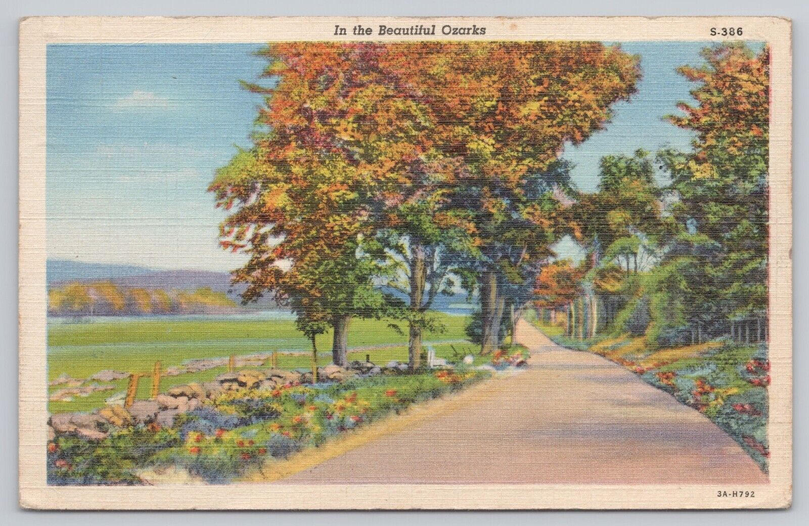 Saint James Missouri, Beautiful Ozarks Country Road Scenic View Vintage Postcard
