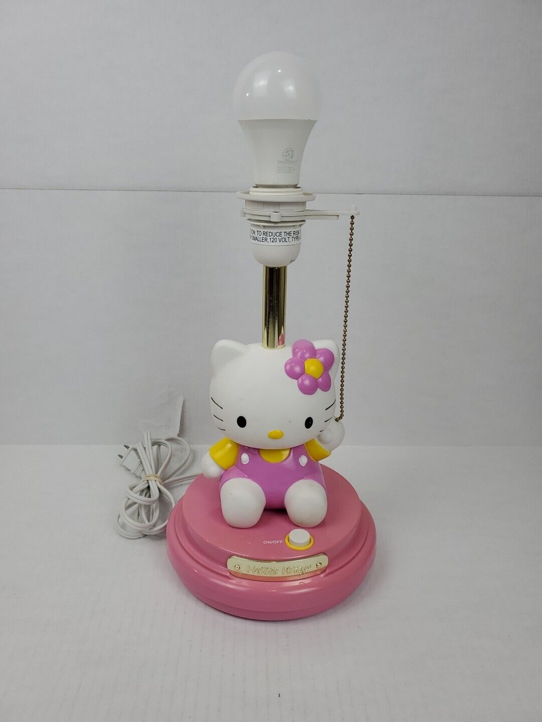 Sanrio HELLO KITTY Table Lamp Without Shade KT3095 1976 2009