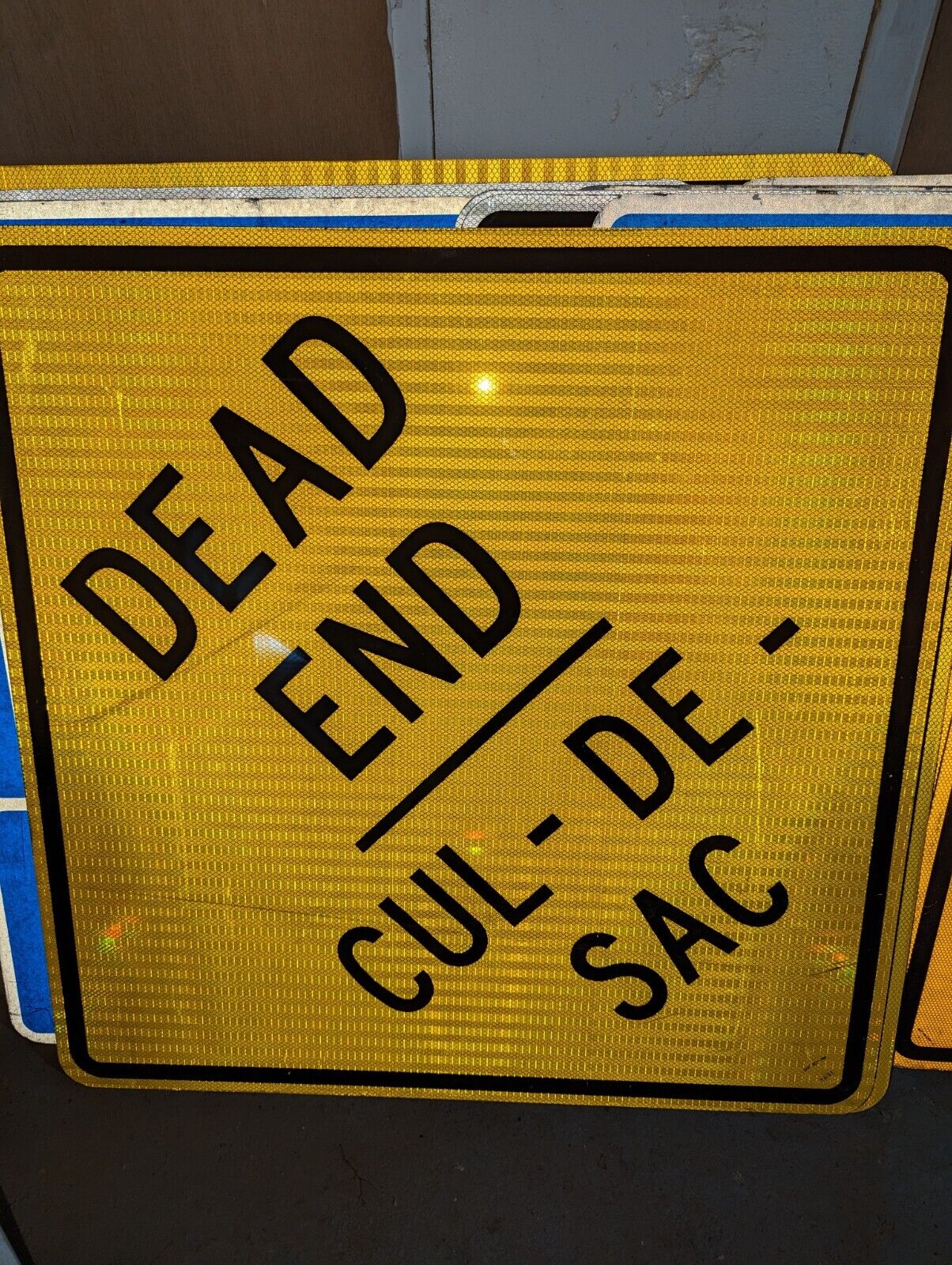 authentic retired street sign reflective 30x30 traffic sign dead end 