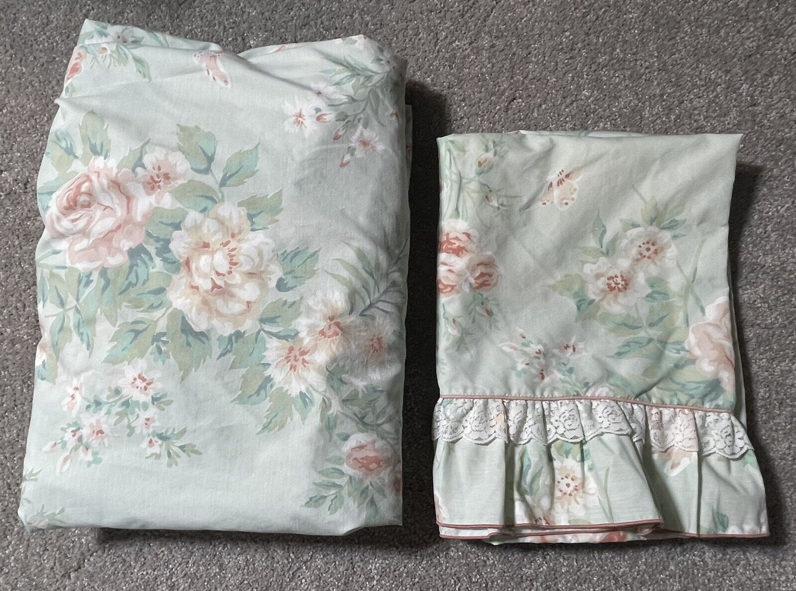 Vintage J.P. Stevens Butterfly & Flowers Print Full Fitted Sheet & Pillow Case