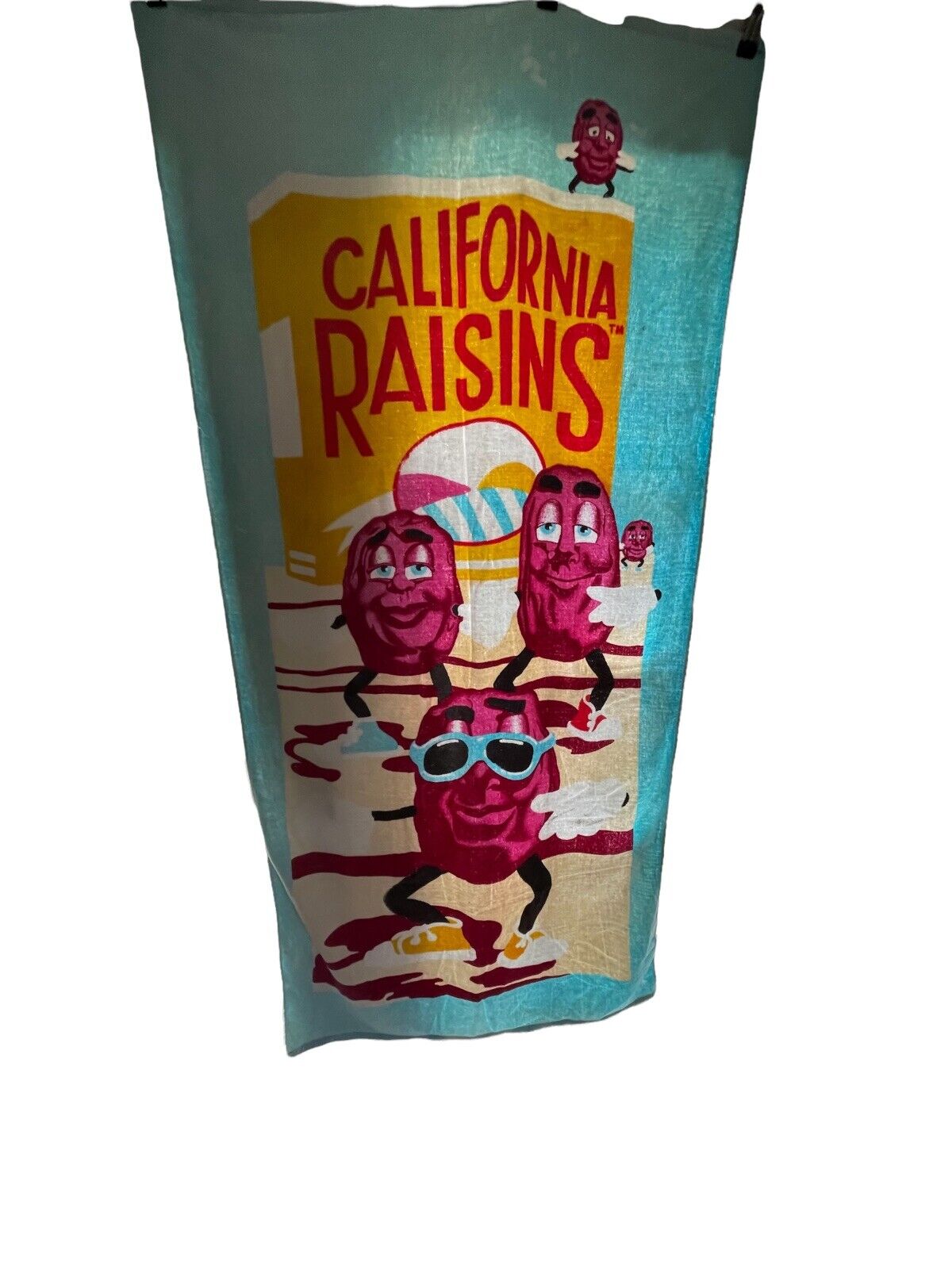 California Raisins Vintage 1980’s Beach Towel Dancing Raisins Summertime Beach 