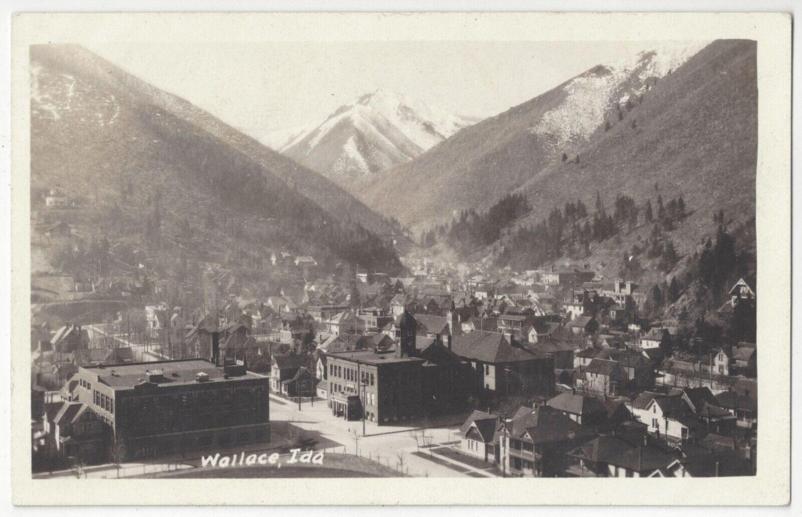 1920 Wallace, Idaho - REAL PHOTO Town View - Vintage Postcard