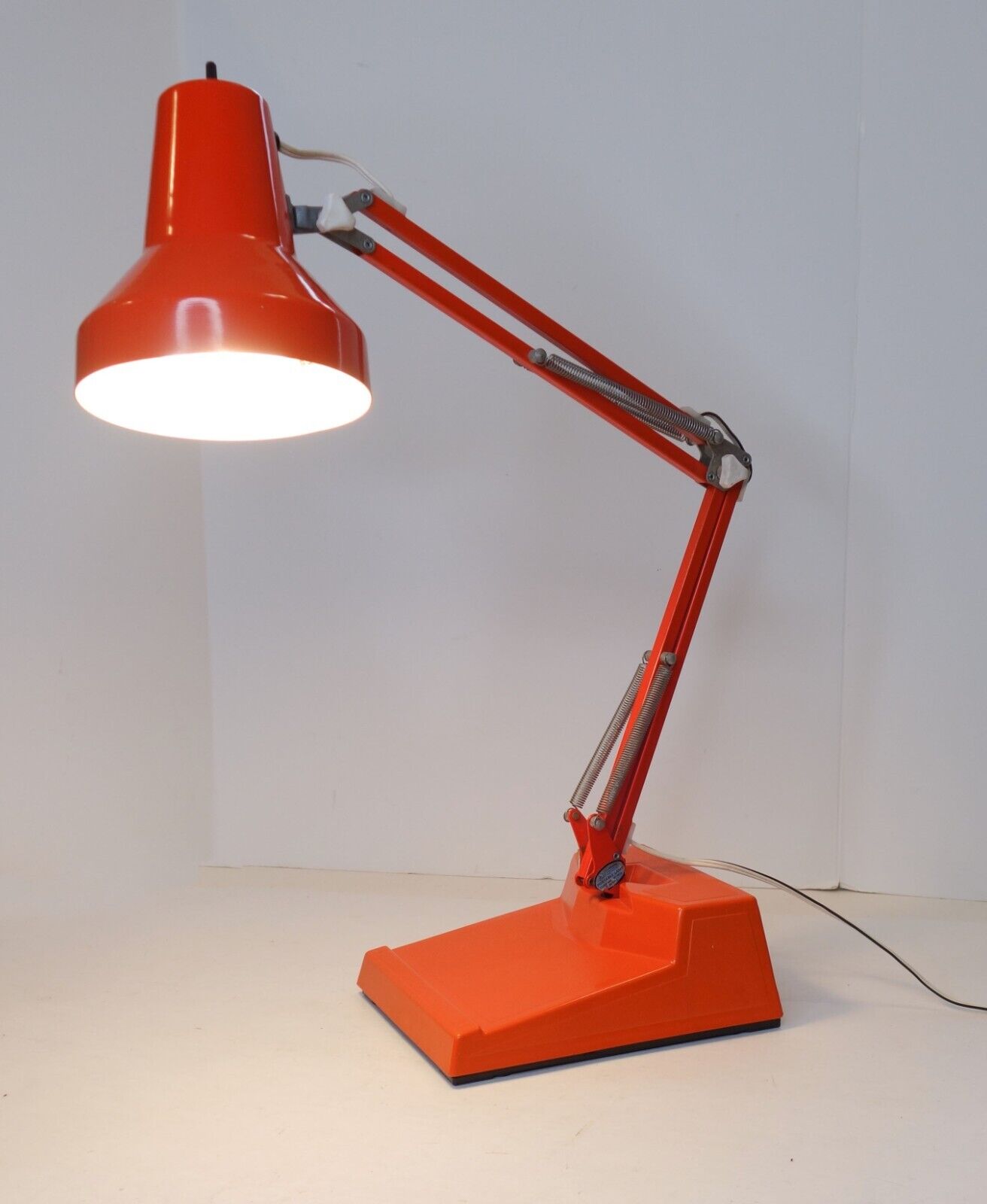 LEDU Vintage Desk Lamp Orange  Wasomark Inc Spring Articulating Arm Sweden? MCM