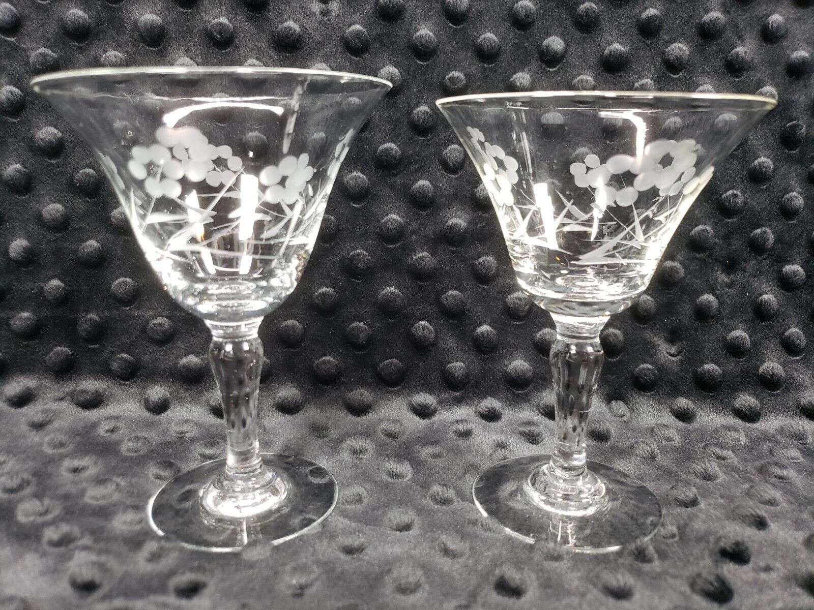 2 VINTAGE Etched Floral Champagne Cut Crystal Glasses Coupes Cocktail Sherbet