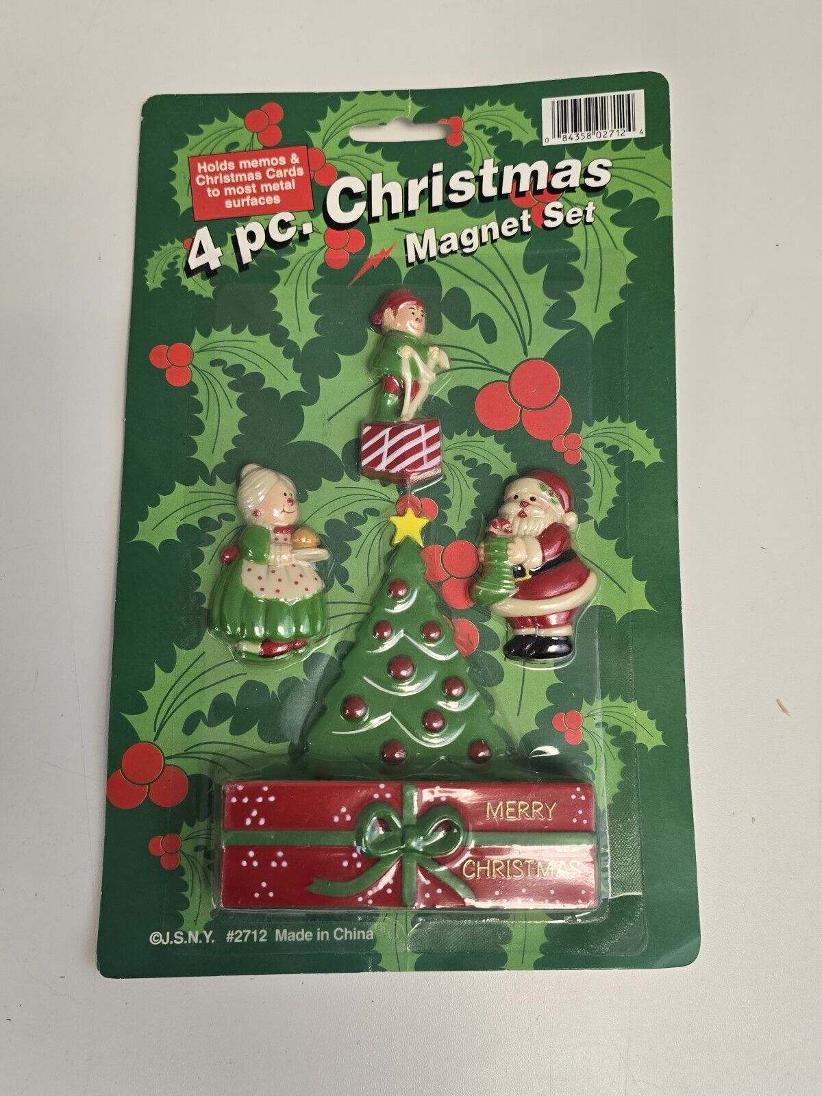 VTG J.S.N.Y. 4 Piece Christmas Holiday Magnets With Original Packaging New