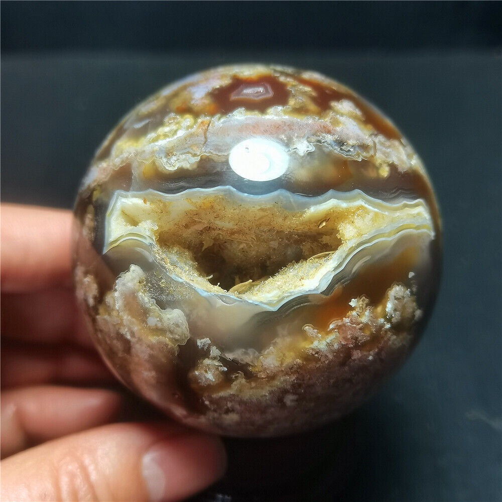 TOP 387G  Natural Silk Banded Lace Agate Crystal Indonesian Agate Ball  R717