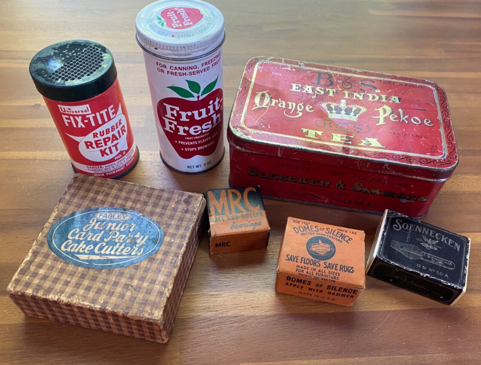 Lot of Vintage Advertising Items-3 w/contents-Tins & Boxes-GREAT PRICE