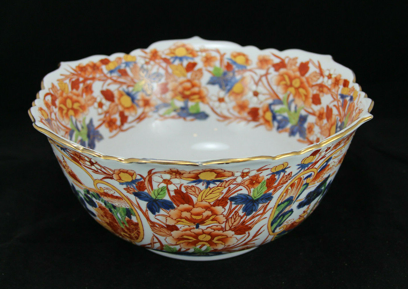 Vintage Decorative Floral Chinese Porcelain Charger Centerpiece Bowl