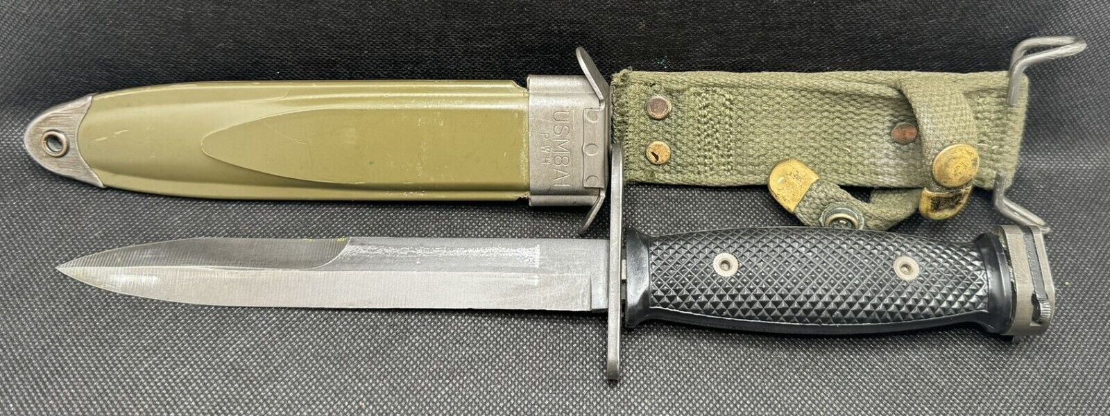 Vintage Knife Bayonet BOC M7 & PWH Scabbard U.S. M8A1 Era Military USA