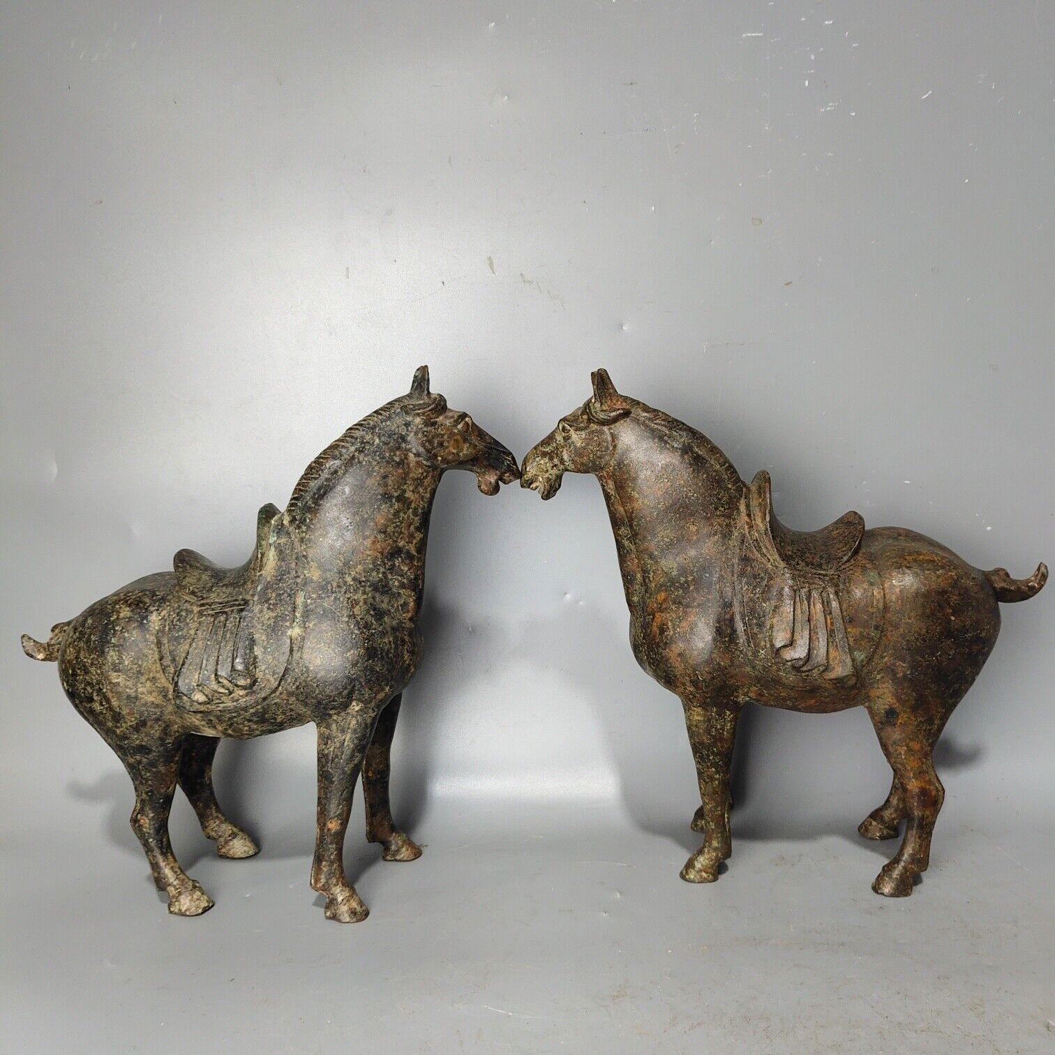 Chinese Rare Han Dynasty Old bronze handmade A pair  horses