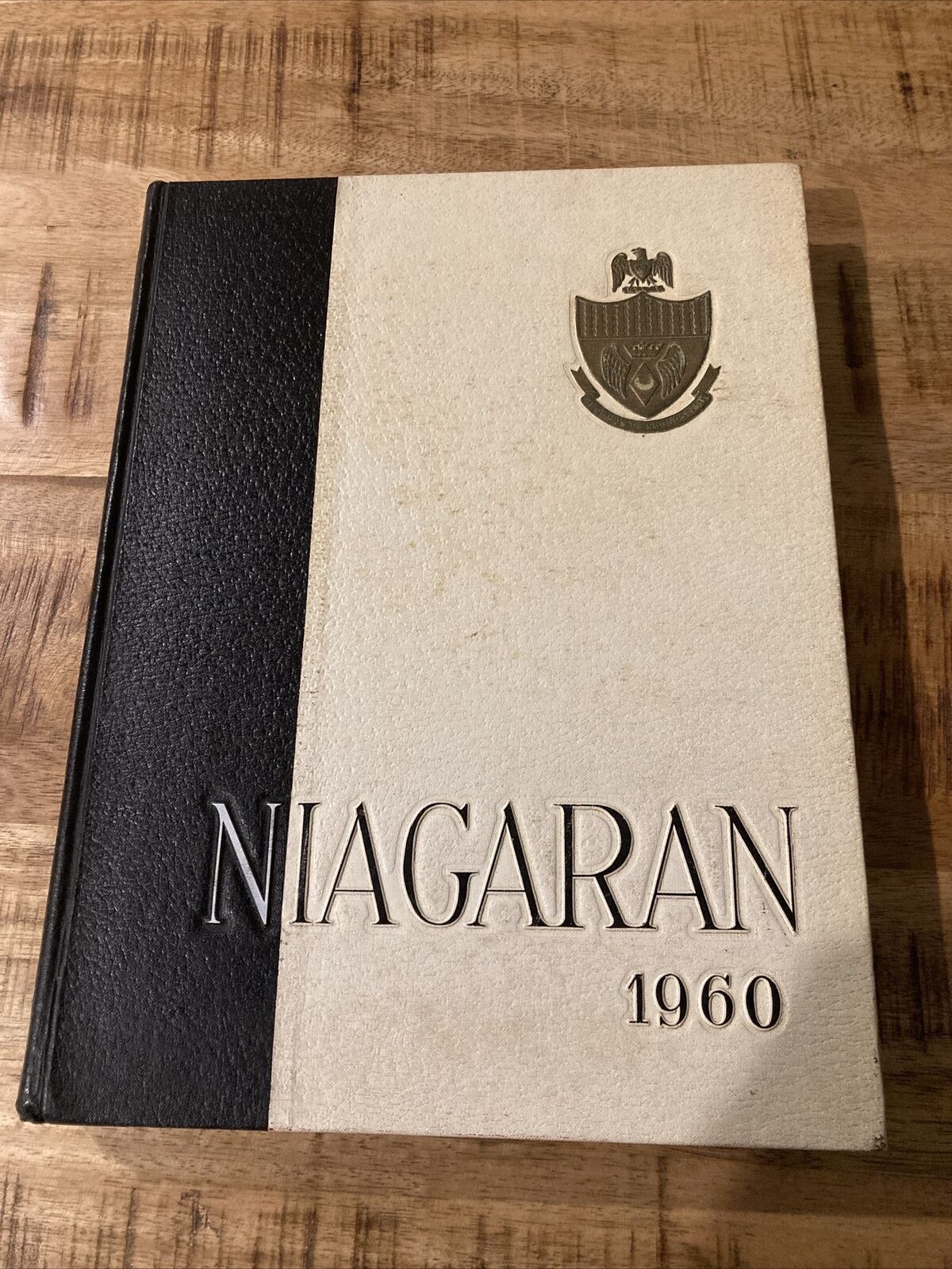 1960 Niagarian Niagara Falls High School, Niagara Falls NY Annual Year Book